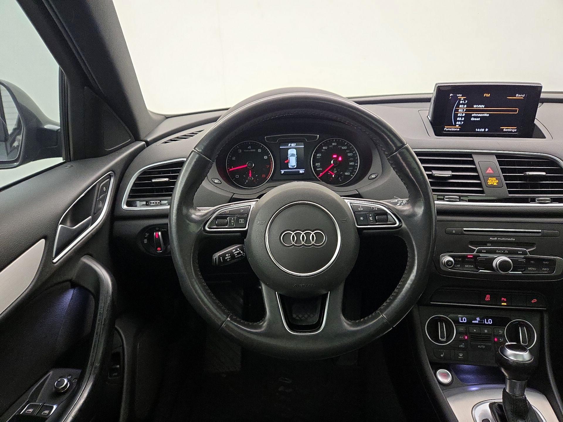 Thumbnail: 2018 Audi Q3 - 10