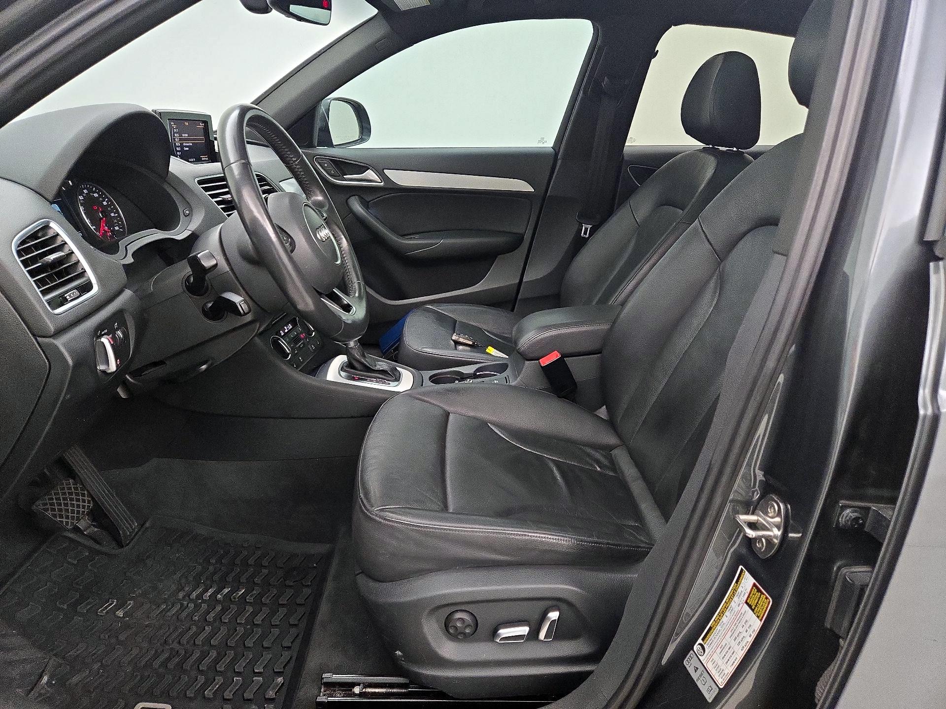 Thumbnail: 2018 Audi Q3 - 11
