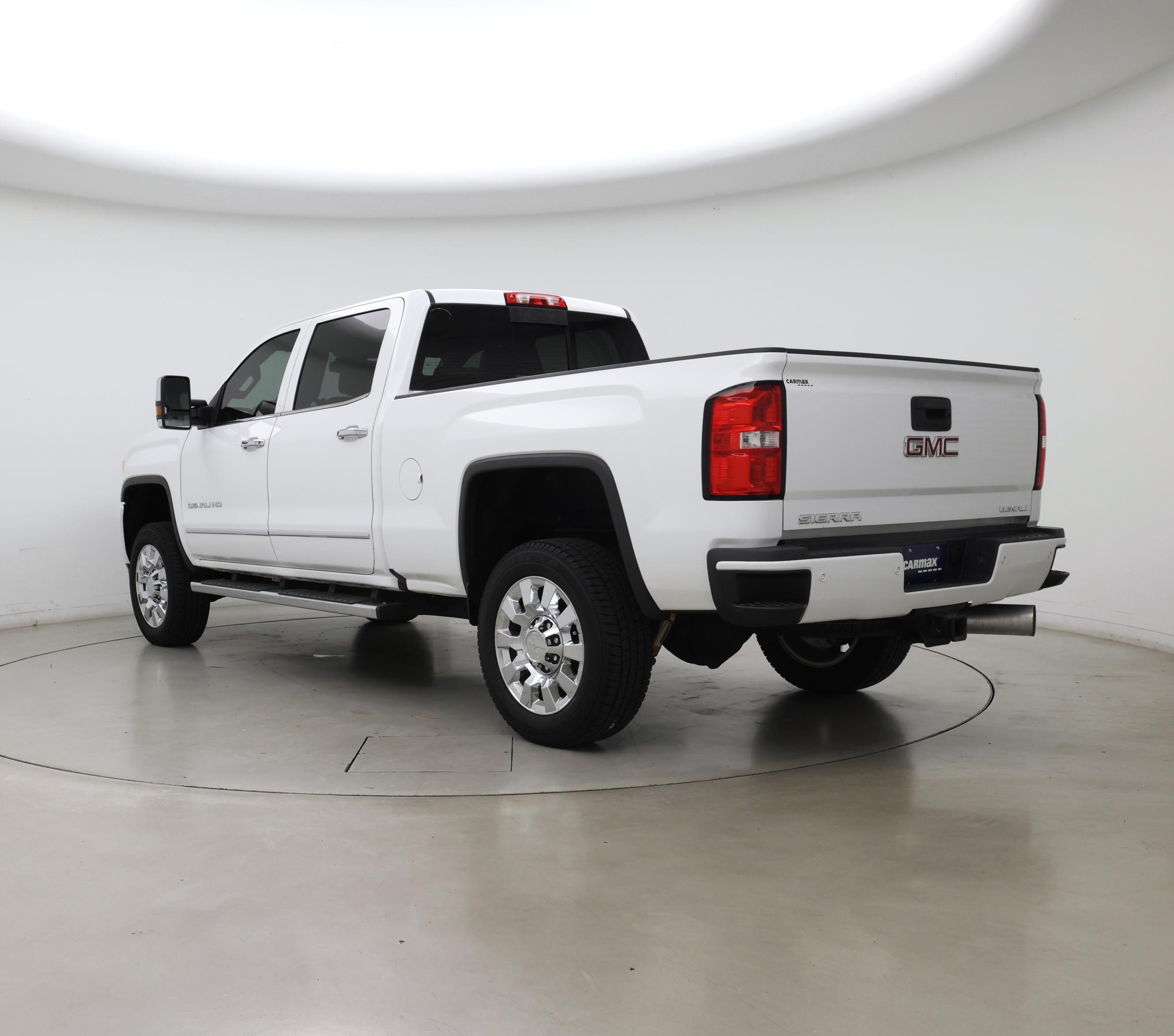 Thumbnail: 2019 GMC Sierra 2500 - 2