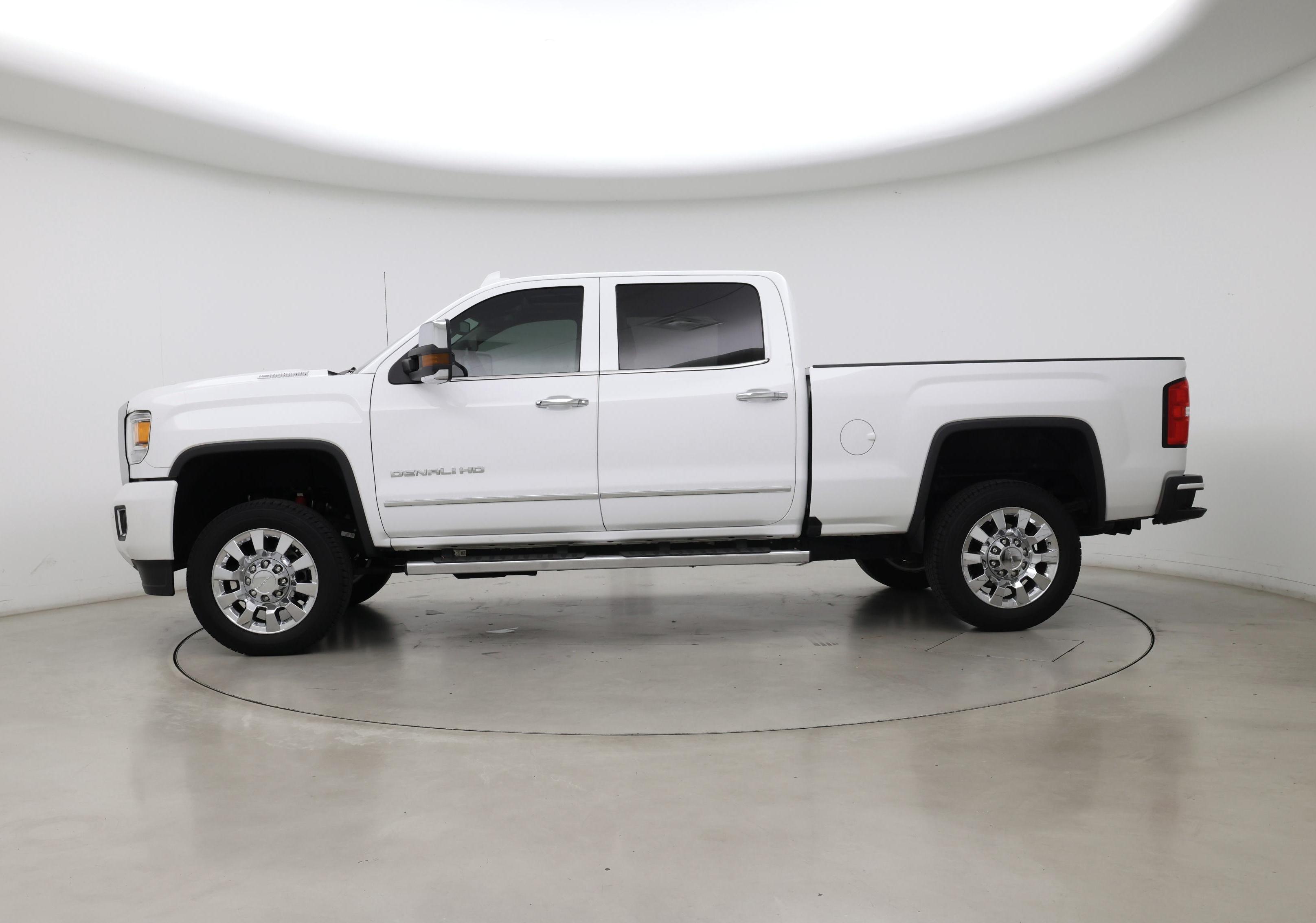 Thumbnail: 2019 GMC Sierra 2500 - 3