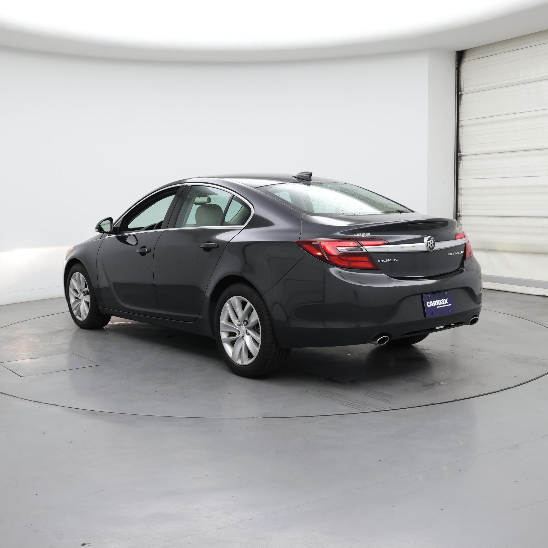 Thumbnail: 2016 Buick Regal - 2