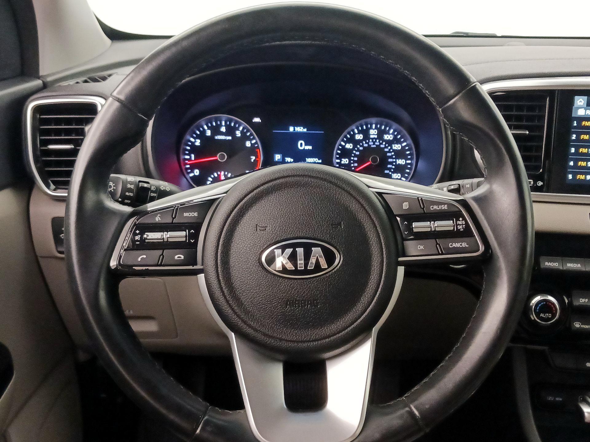 Thumbnail: 2021 Kia Sportage - 10