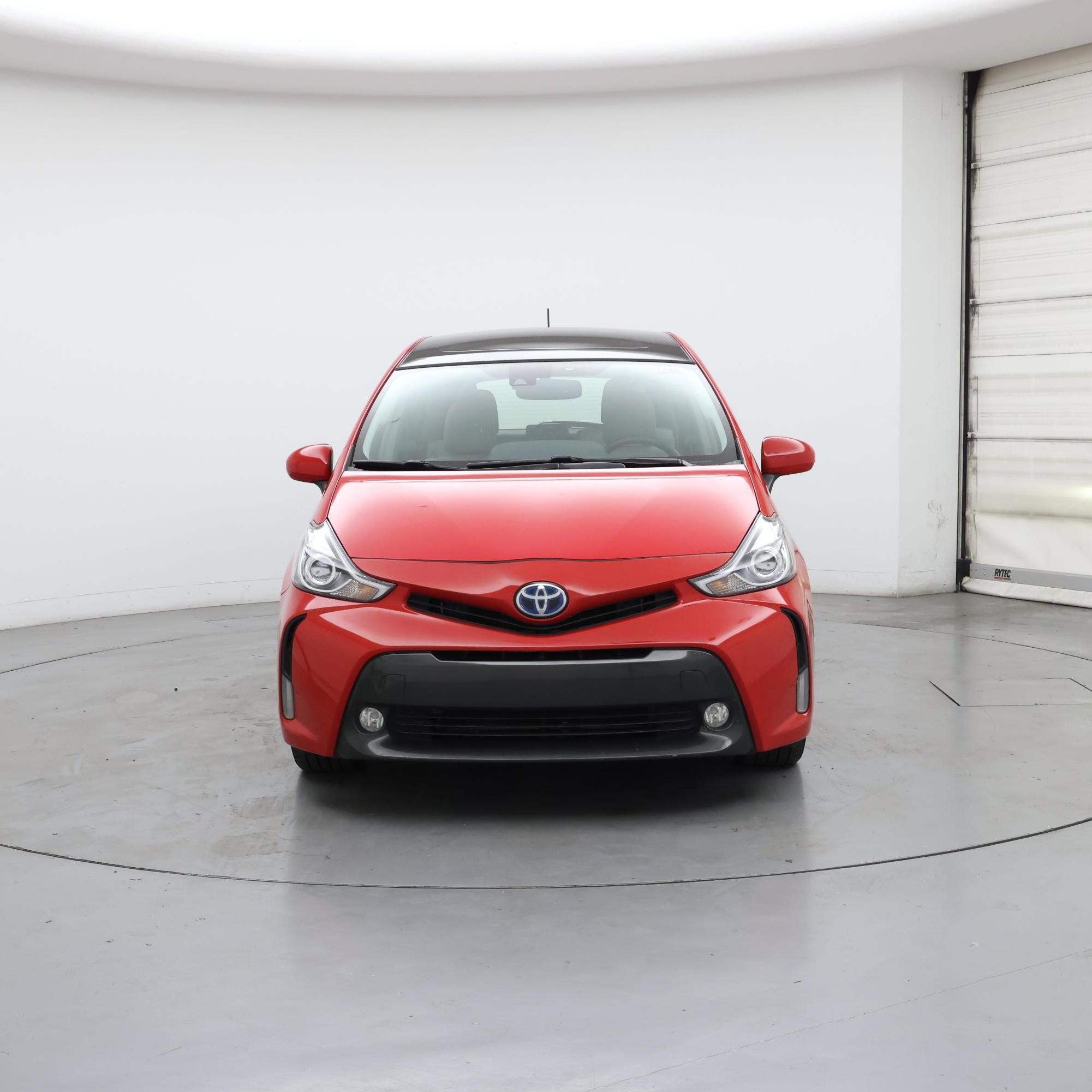 Thumbnail: 2015 Toyota Prius v - 5
