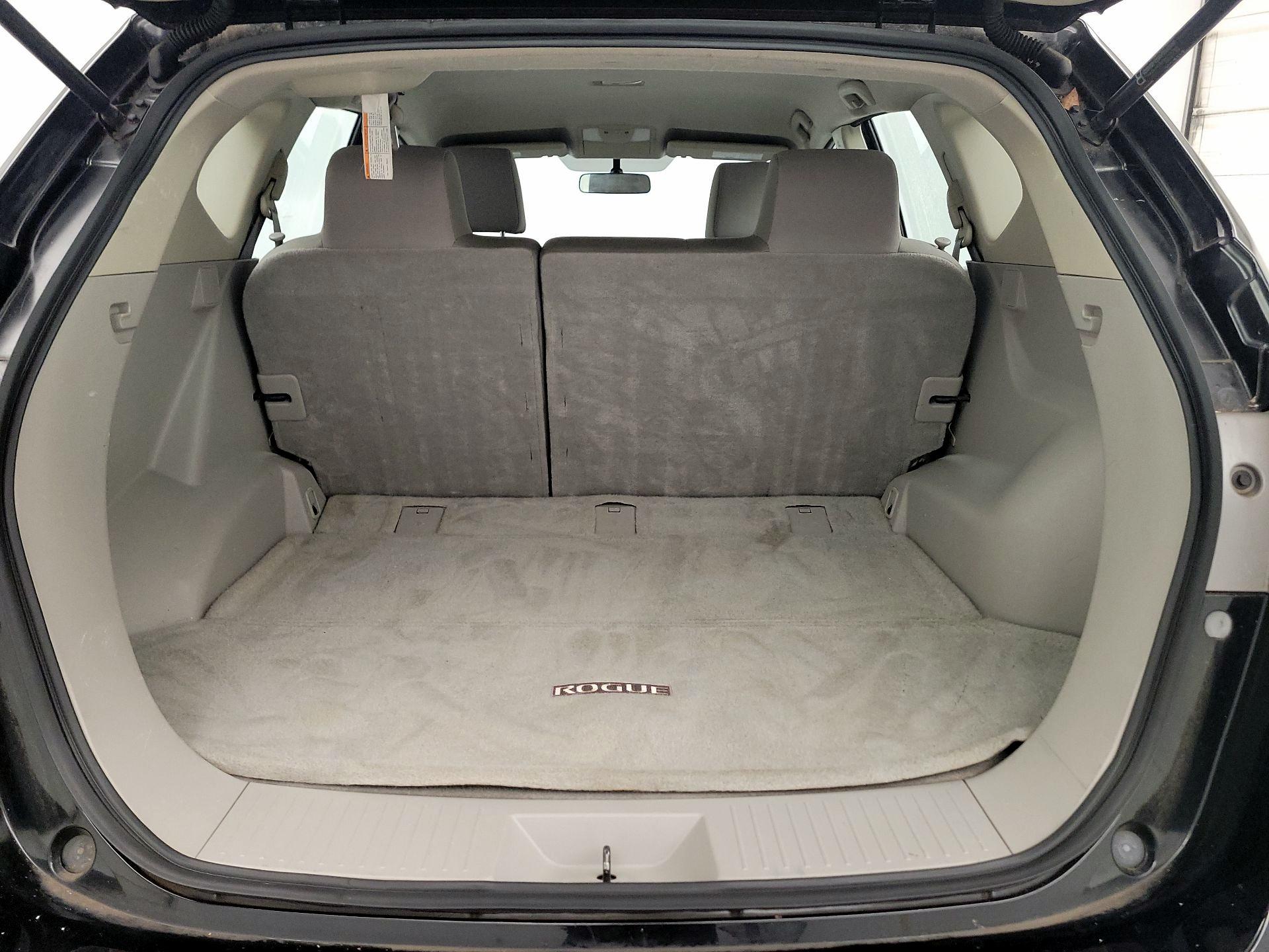 Thumbnail: 2015 Nissan Rogue - 19