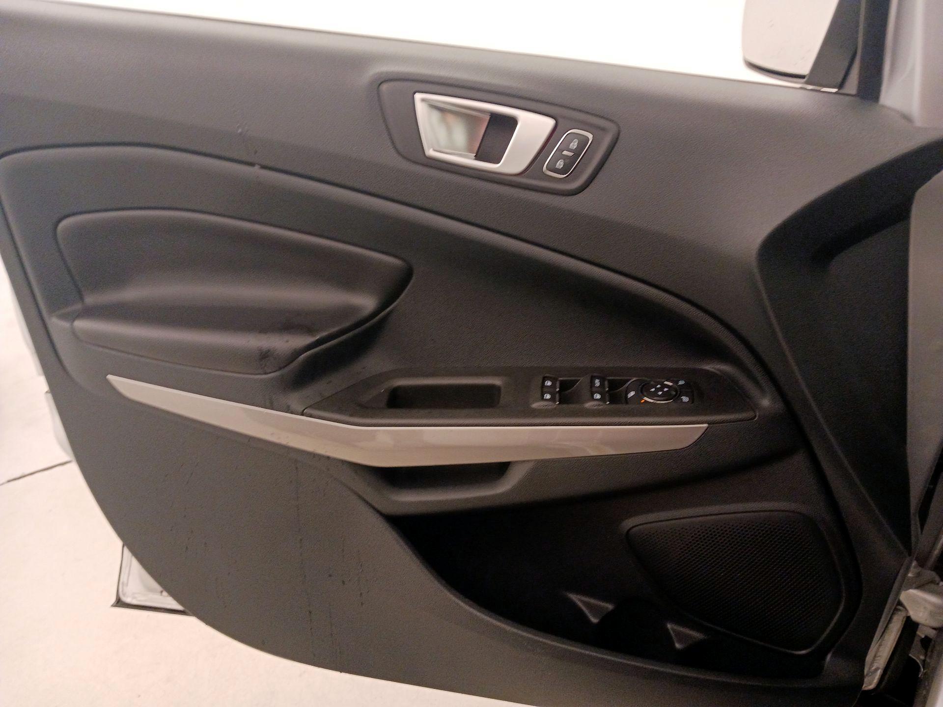 Thumbnail: 2021 Ford EcoSport - 12