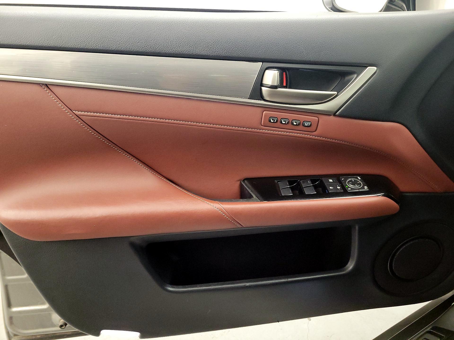 Thumbnail: 2015 Lexus GS - 12