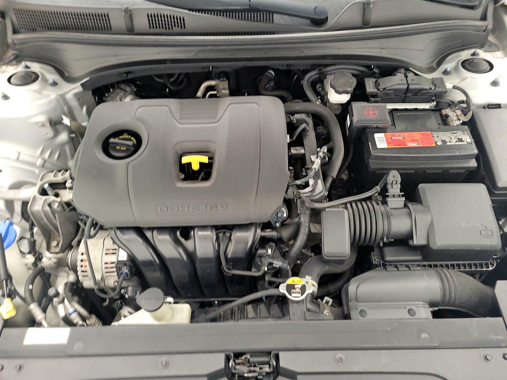 Thumbnail: 2019 Kia Forte - 17