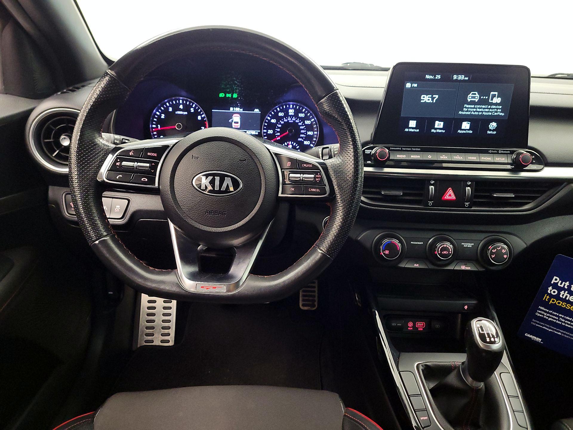 Thumbnail: 2021 Kia Forte - 9