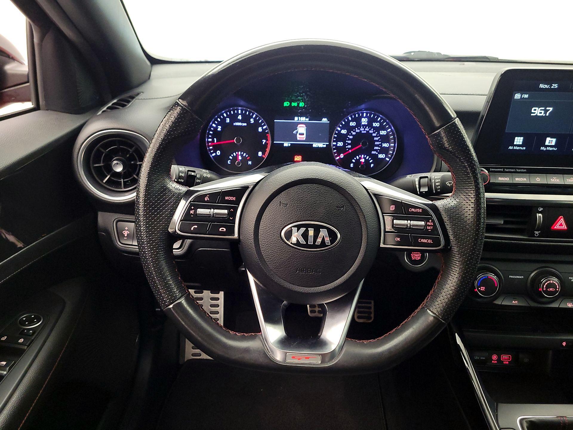 Thumbnail: 2021 Kia Forte - 10