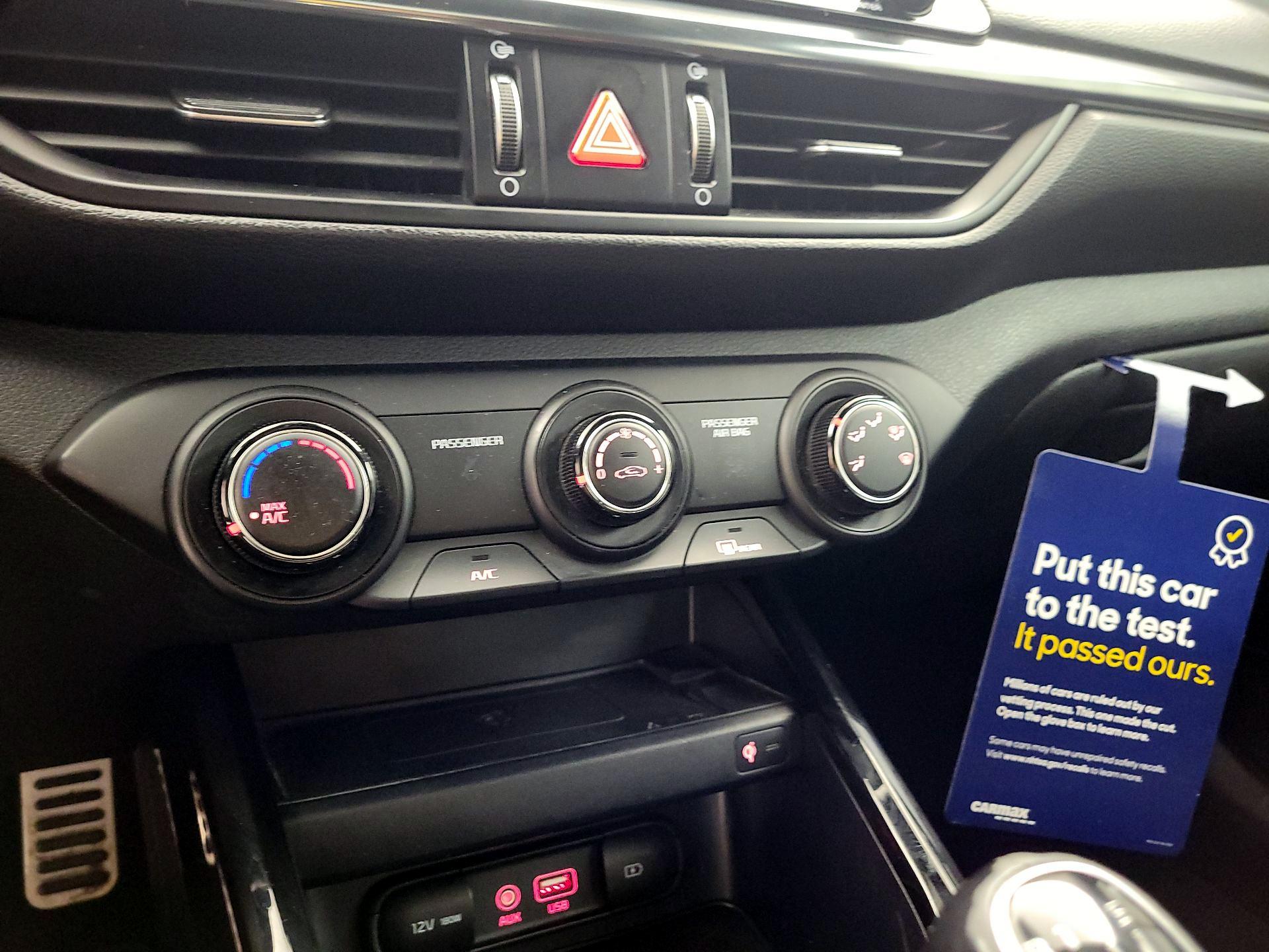 Thumbnail: 2021 Kia Forte - 14