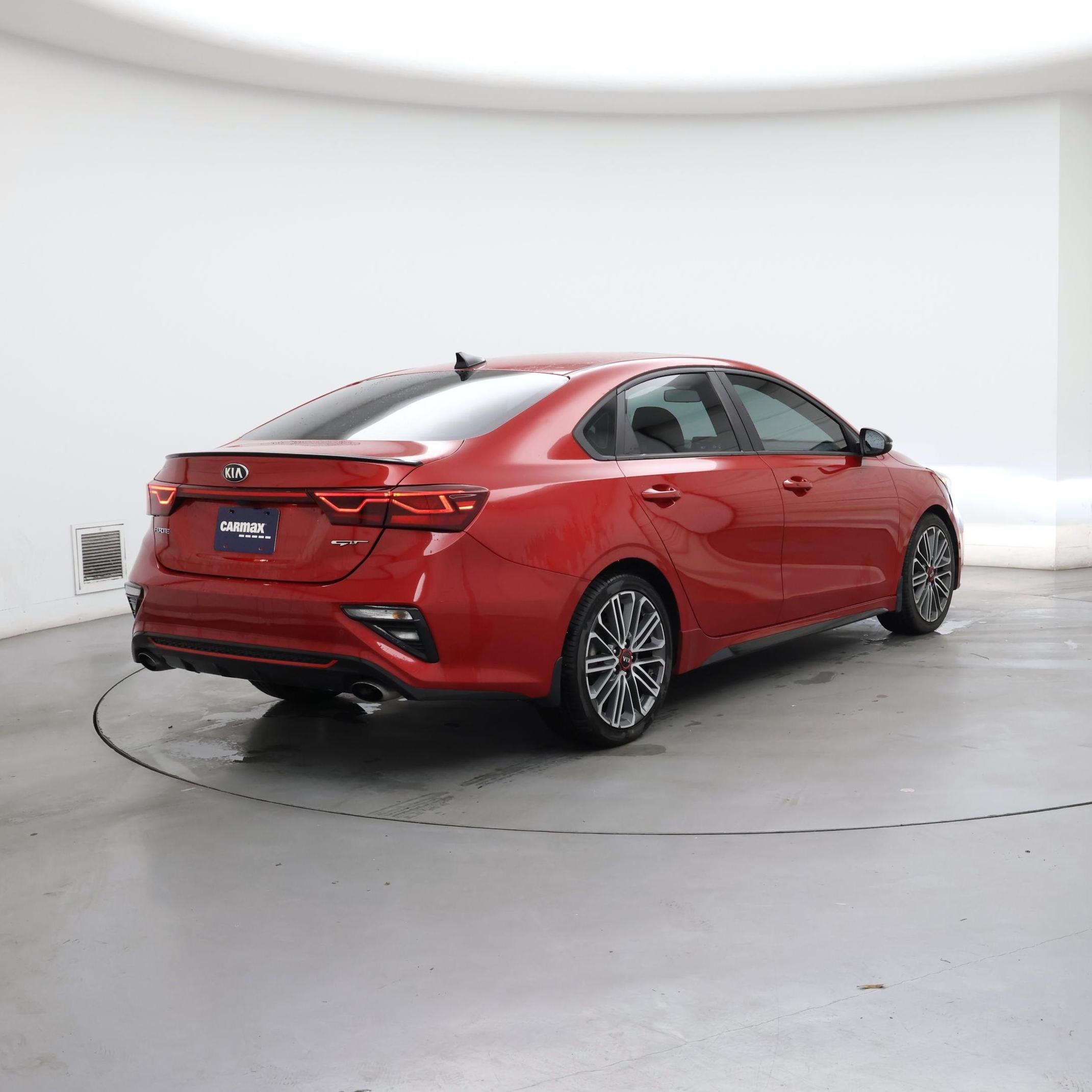 Thumbnail: 2021 Kia Forte - 8
