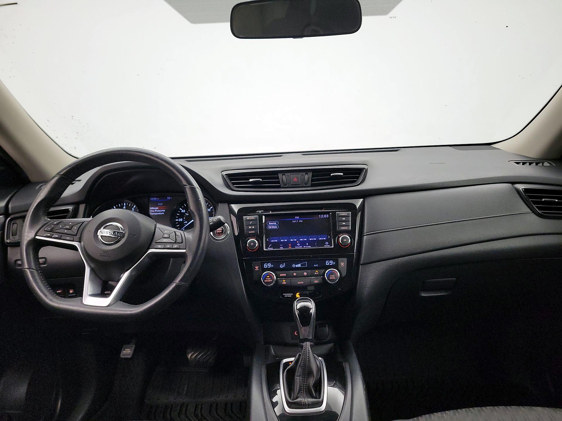 Thumbnail: 2018 Nissan Rogue - 9