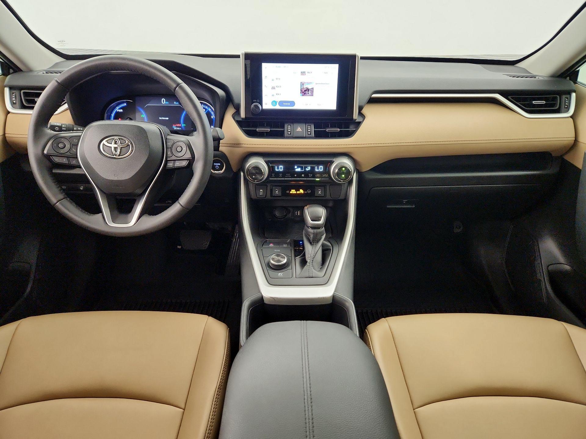 Thumbnail: 2024 Toyota RAV4 - 9