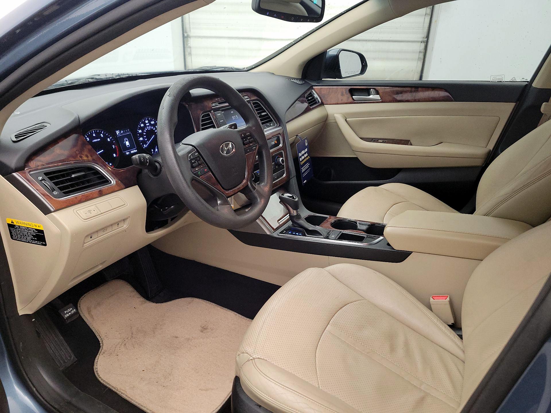 Thumbnail: 2015 Hyundai Sonata - 11