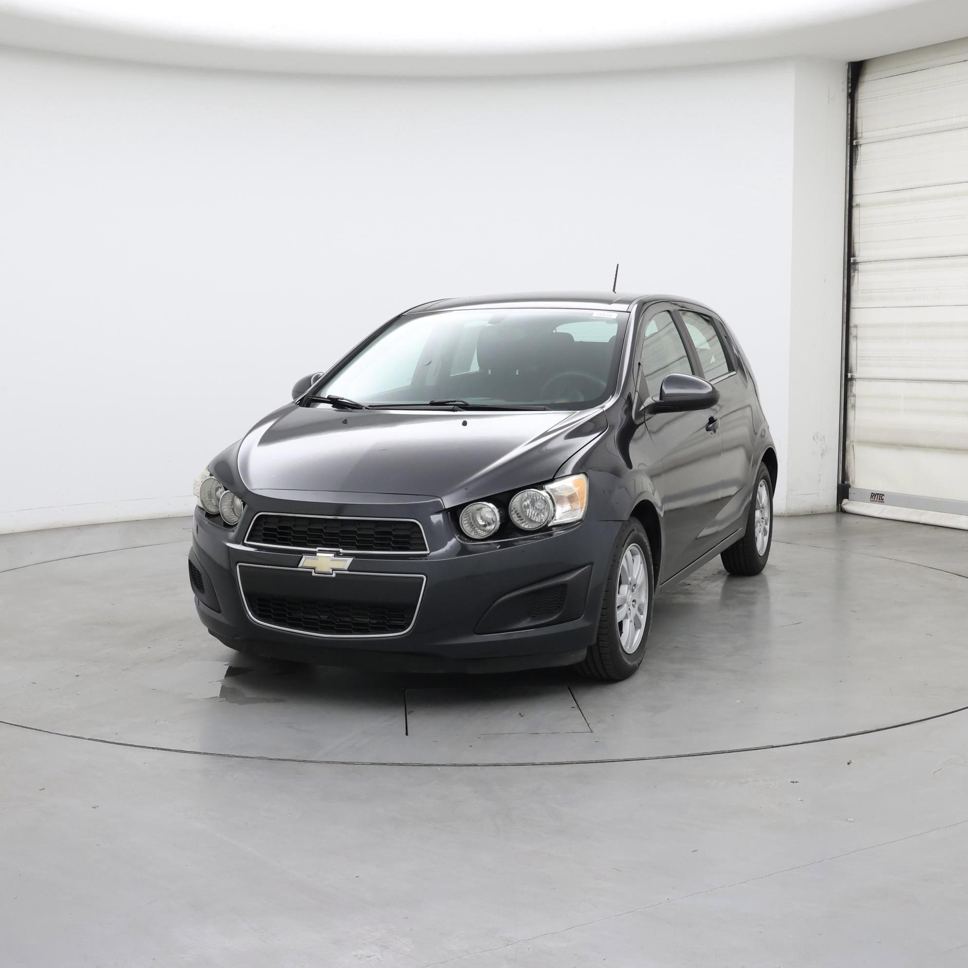 Thumbnail: 2015 Chevrolet Sonic - 4