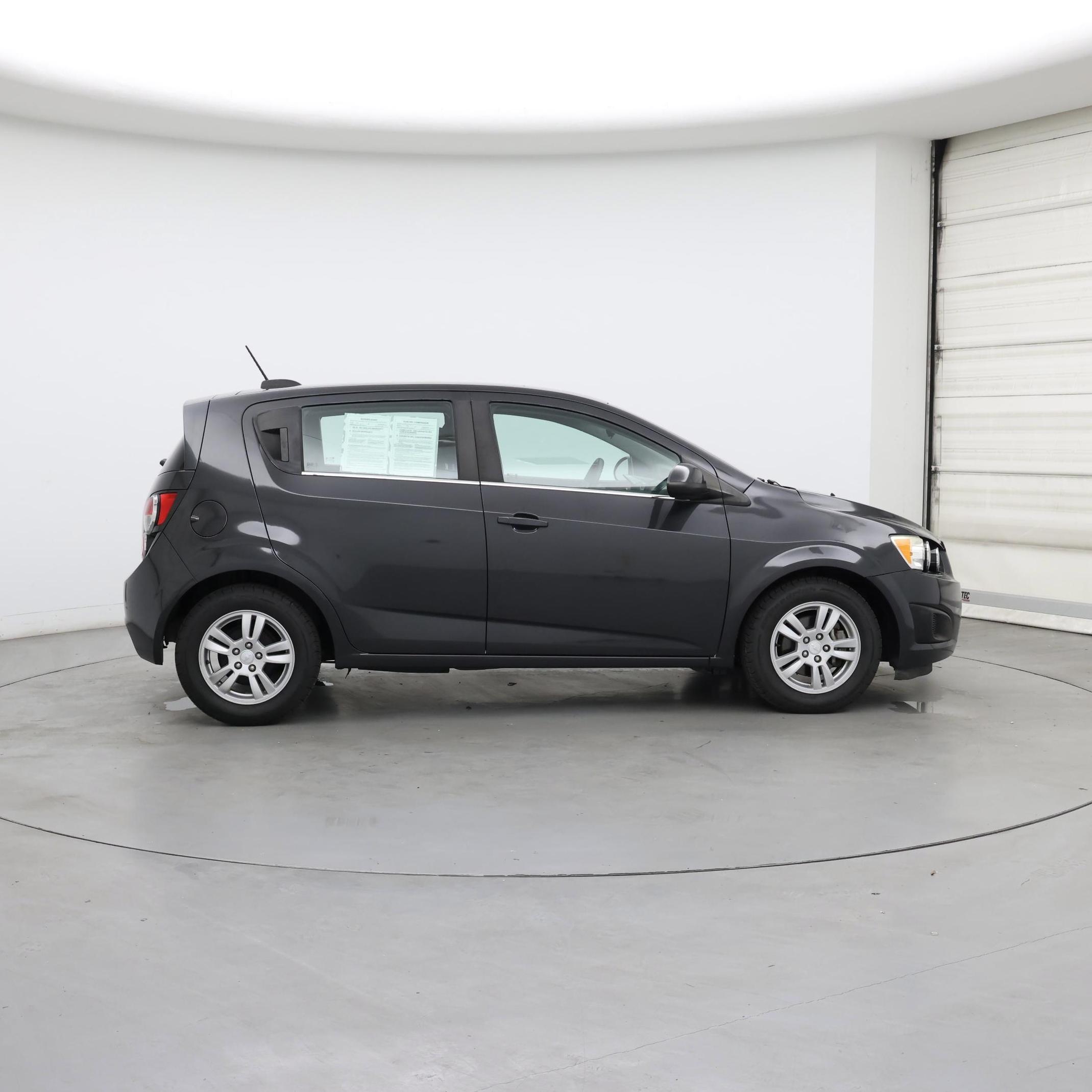 Thumbnail: 2015 Chevrolet Sonic - 7