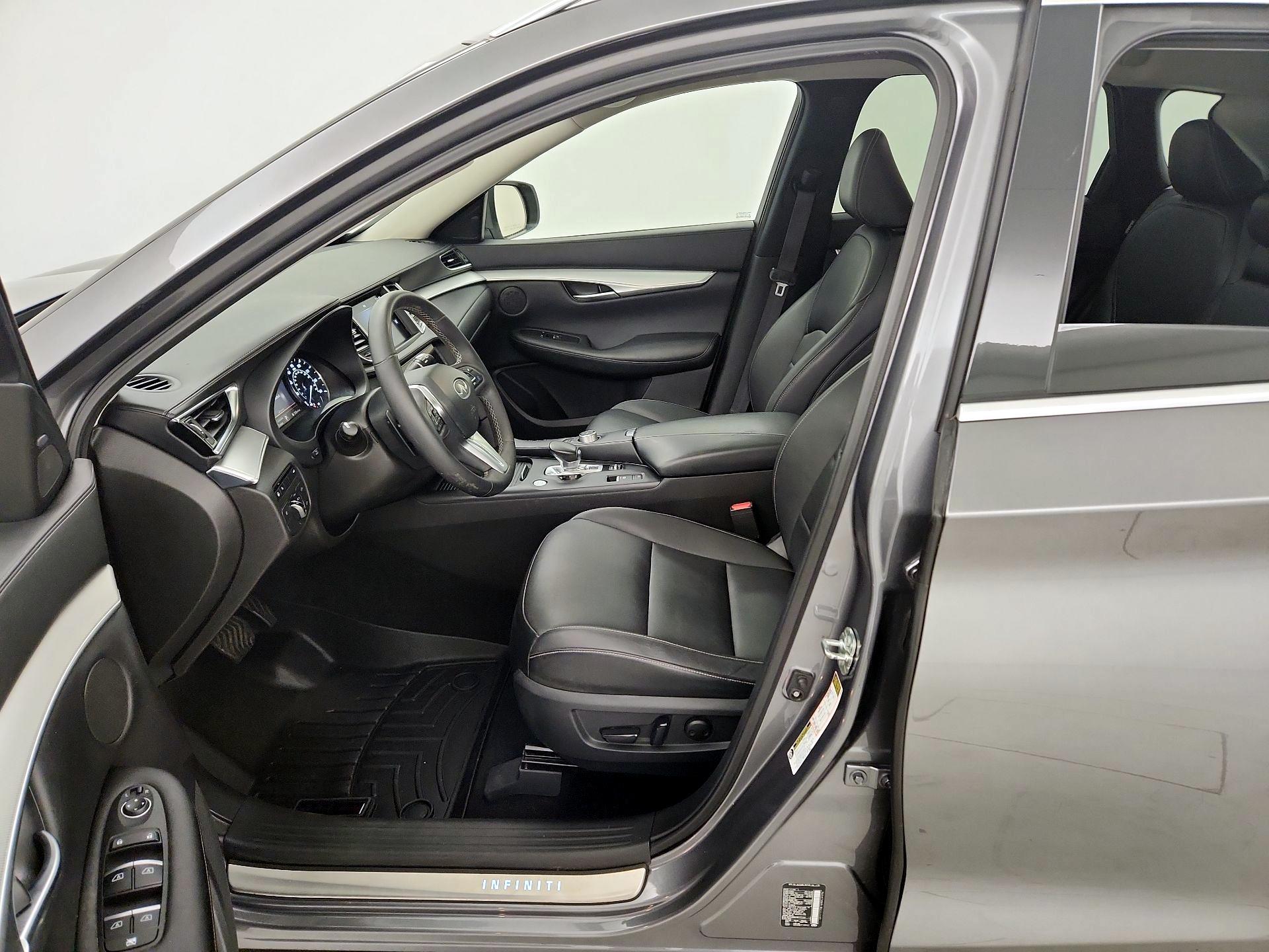 Thumbnail: 2021 INFINITI QX50 - 11