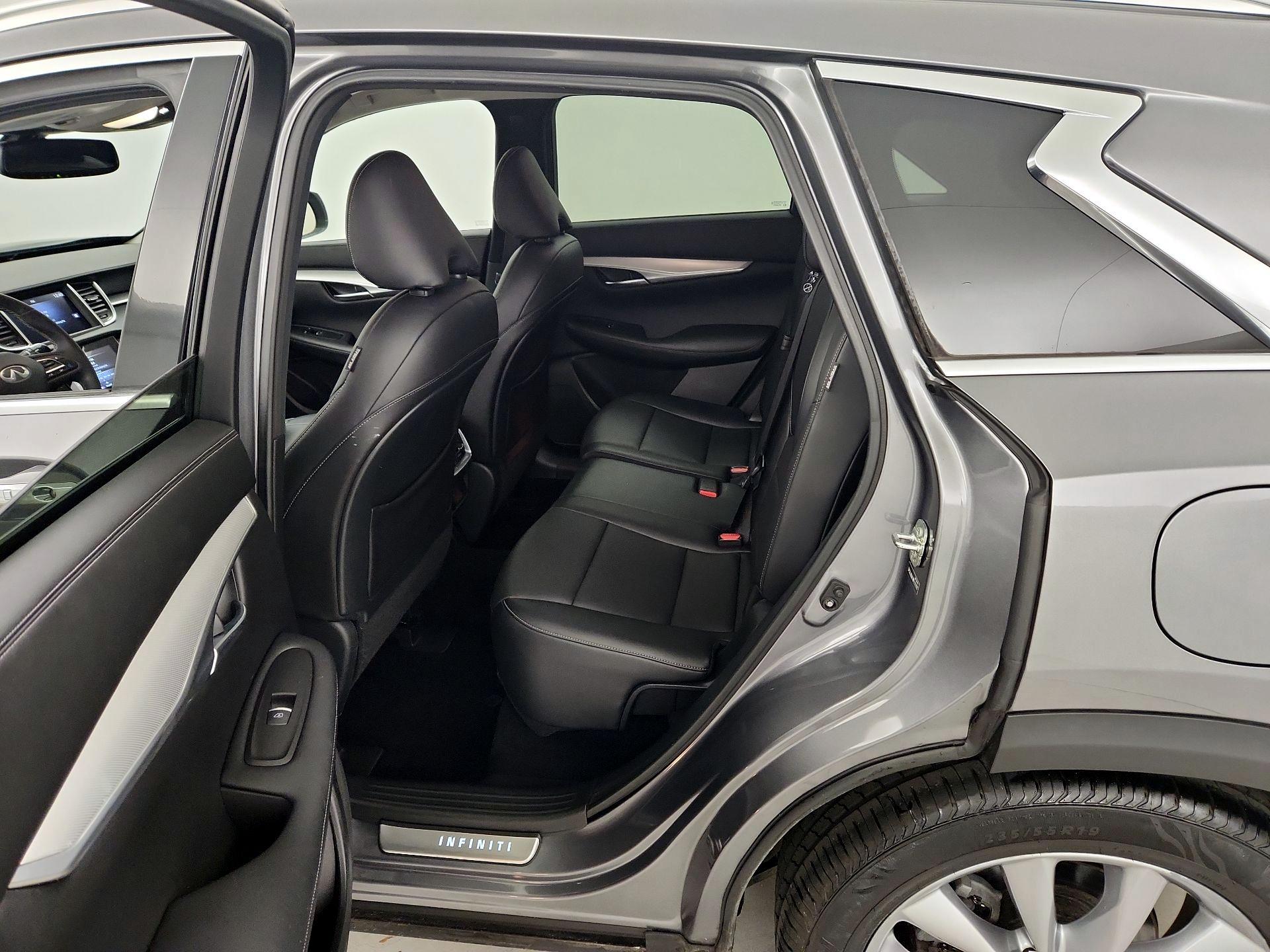 Thumbnail: 2021 INFINITI QX50 - 20