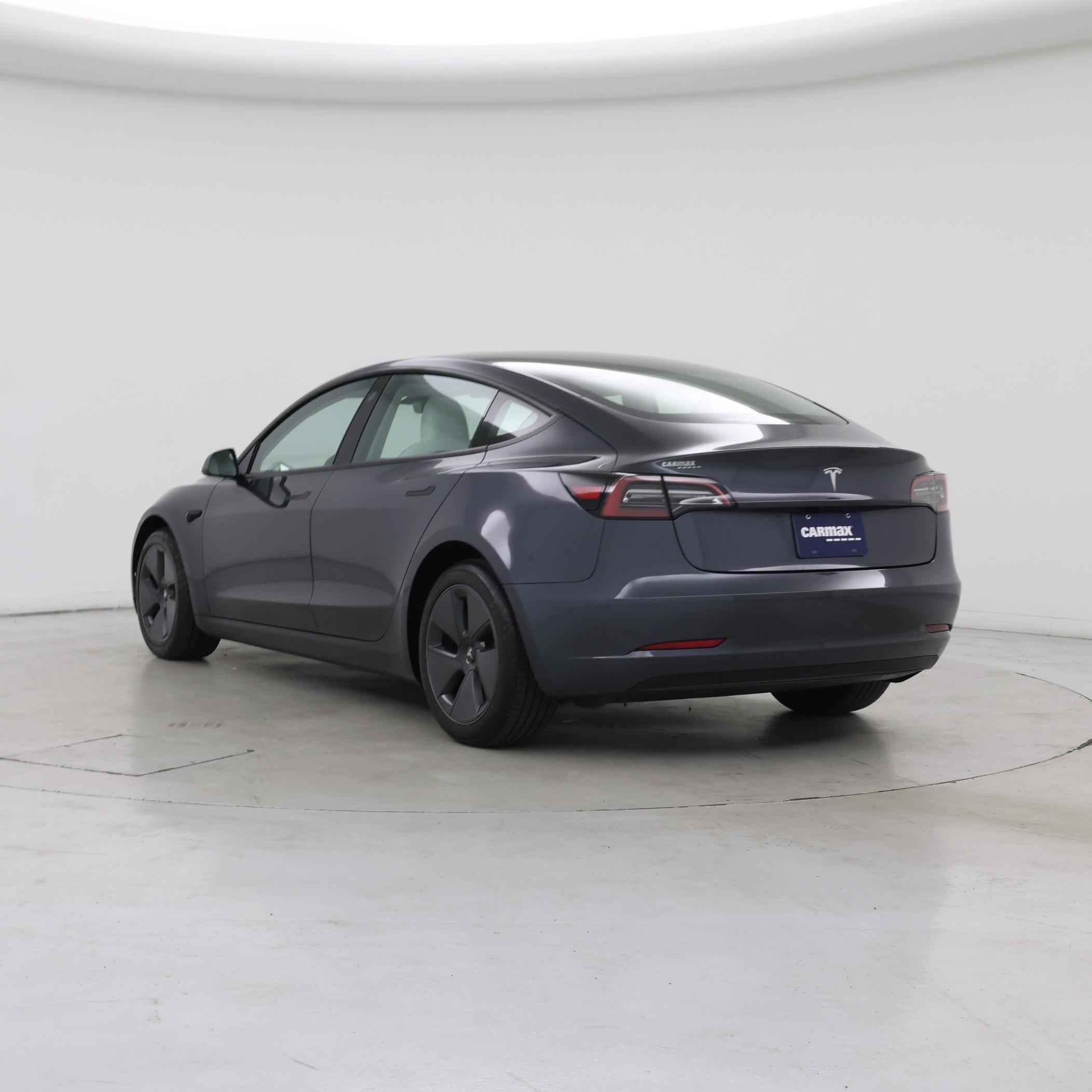 Thumbnail: 2023 Tesla Model 3 - 2
