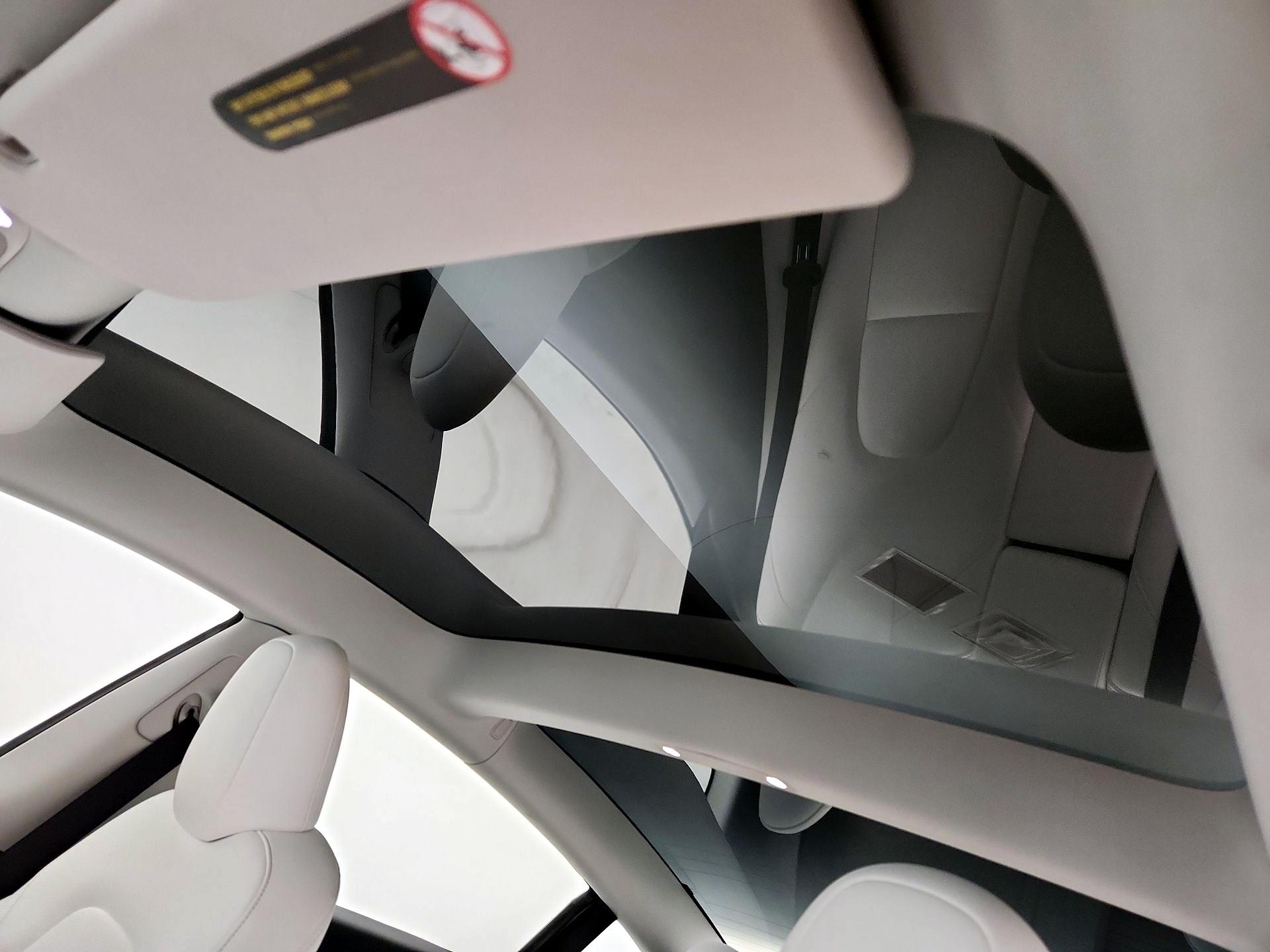 Thumbnail: 2023 Tesla Model 3 - 19