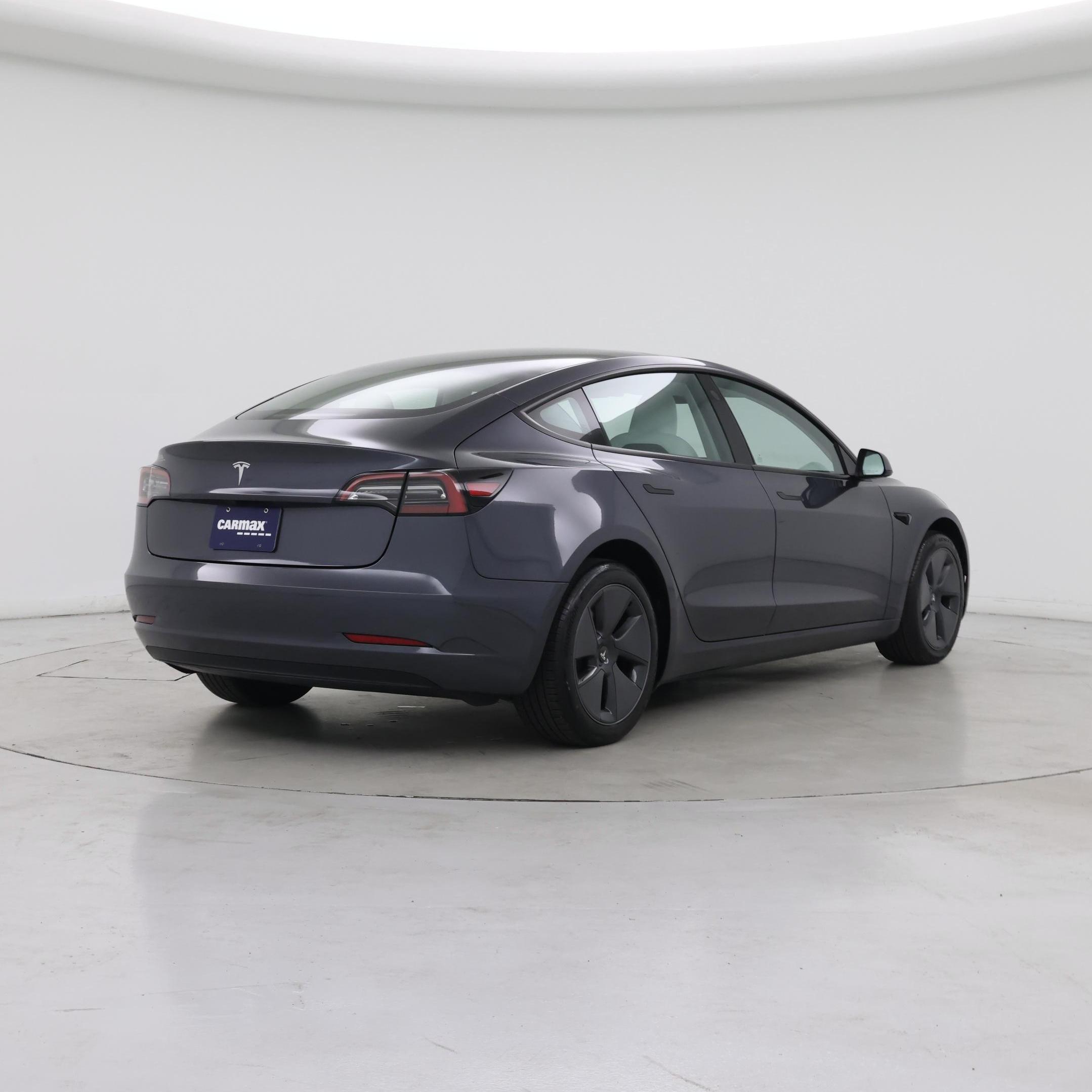 Thumbnail: 2023 Tesla Model 3 - 8