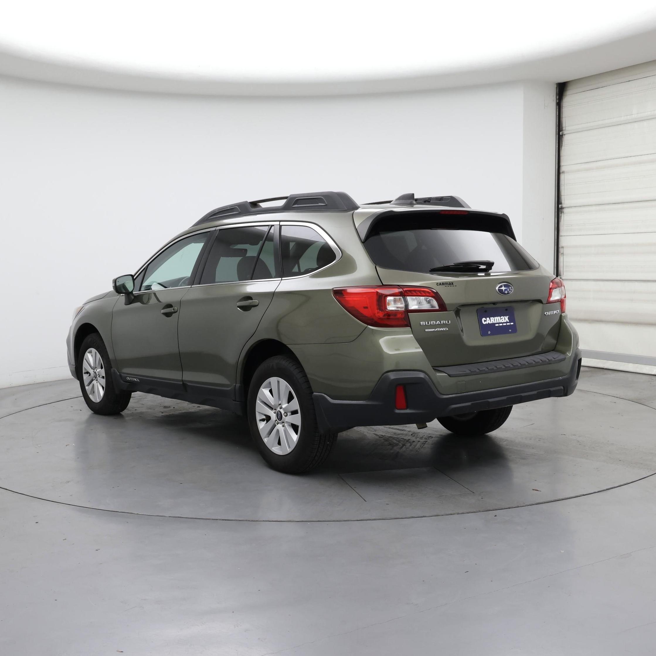 Thumbnail: 2018 Subaru Outback - 2