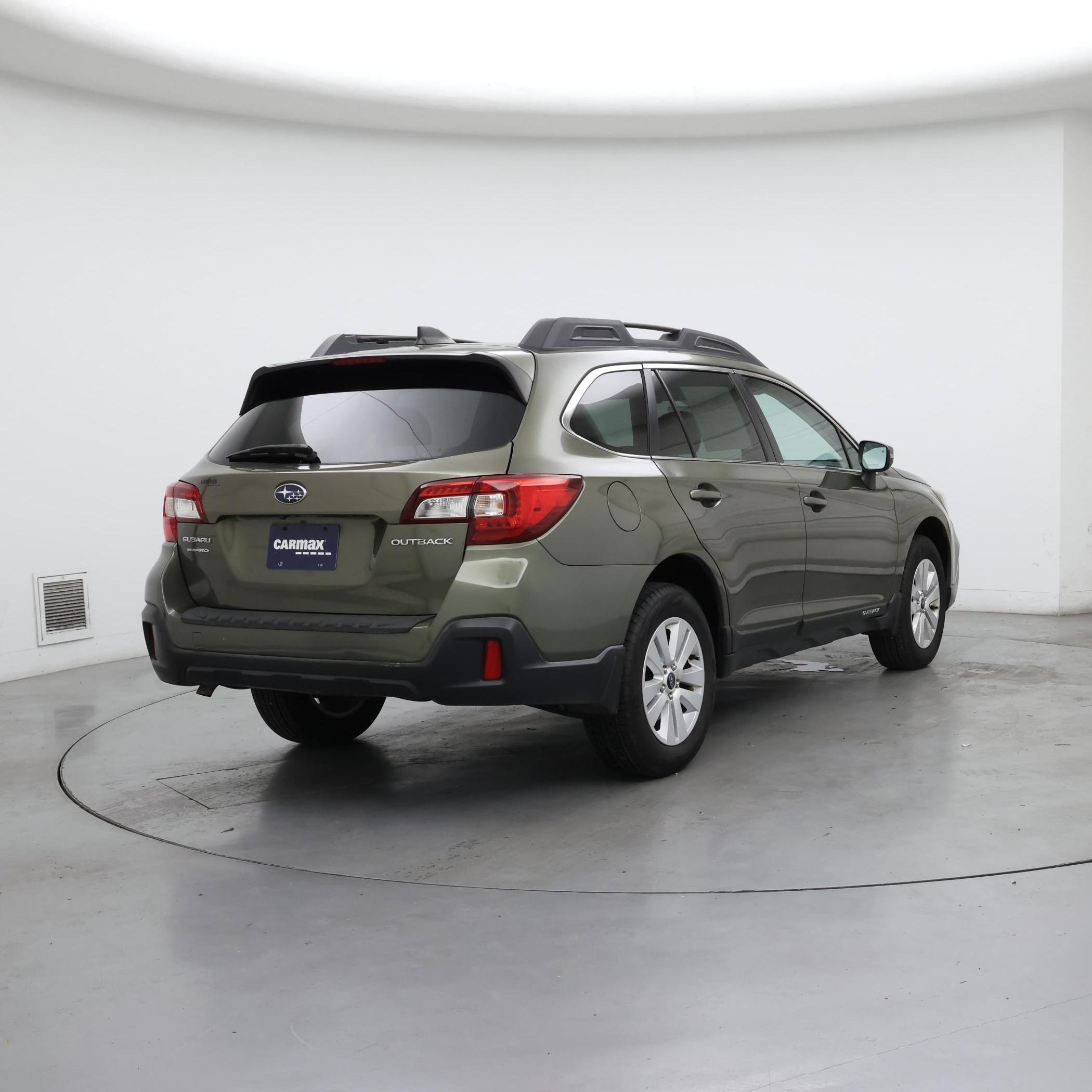 Thumbnail: 2018 Subaru Outback - 8