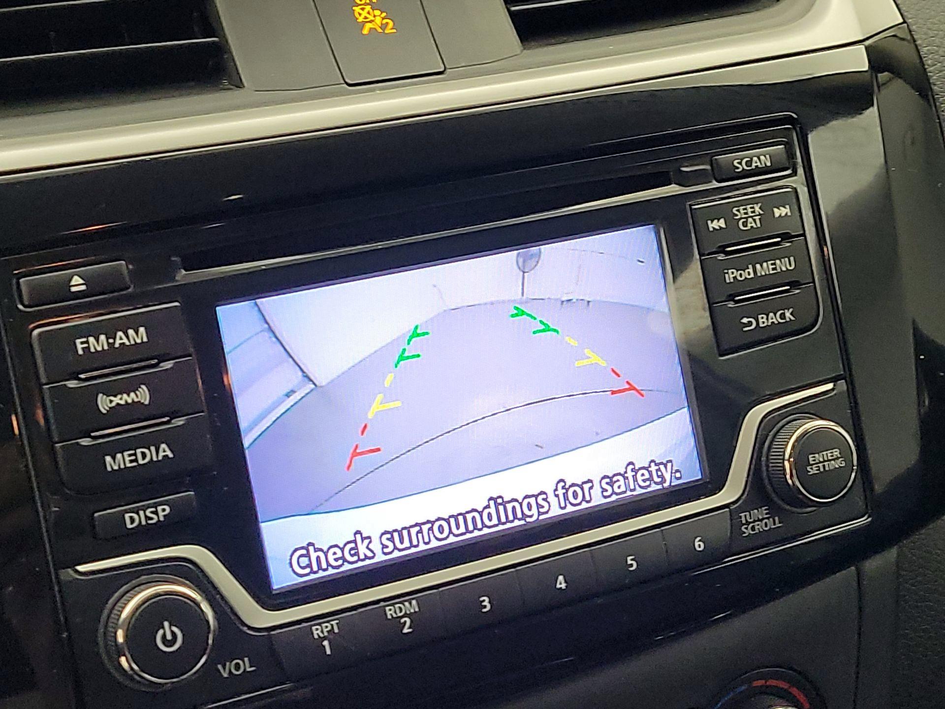 Thumbnail: 2017 Nissan Sentra - 14