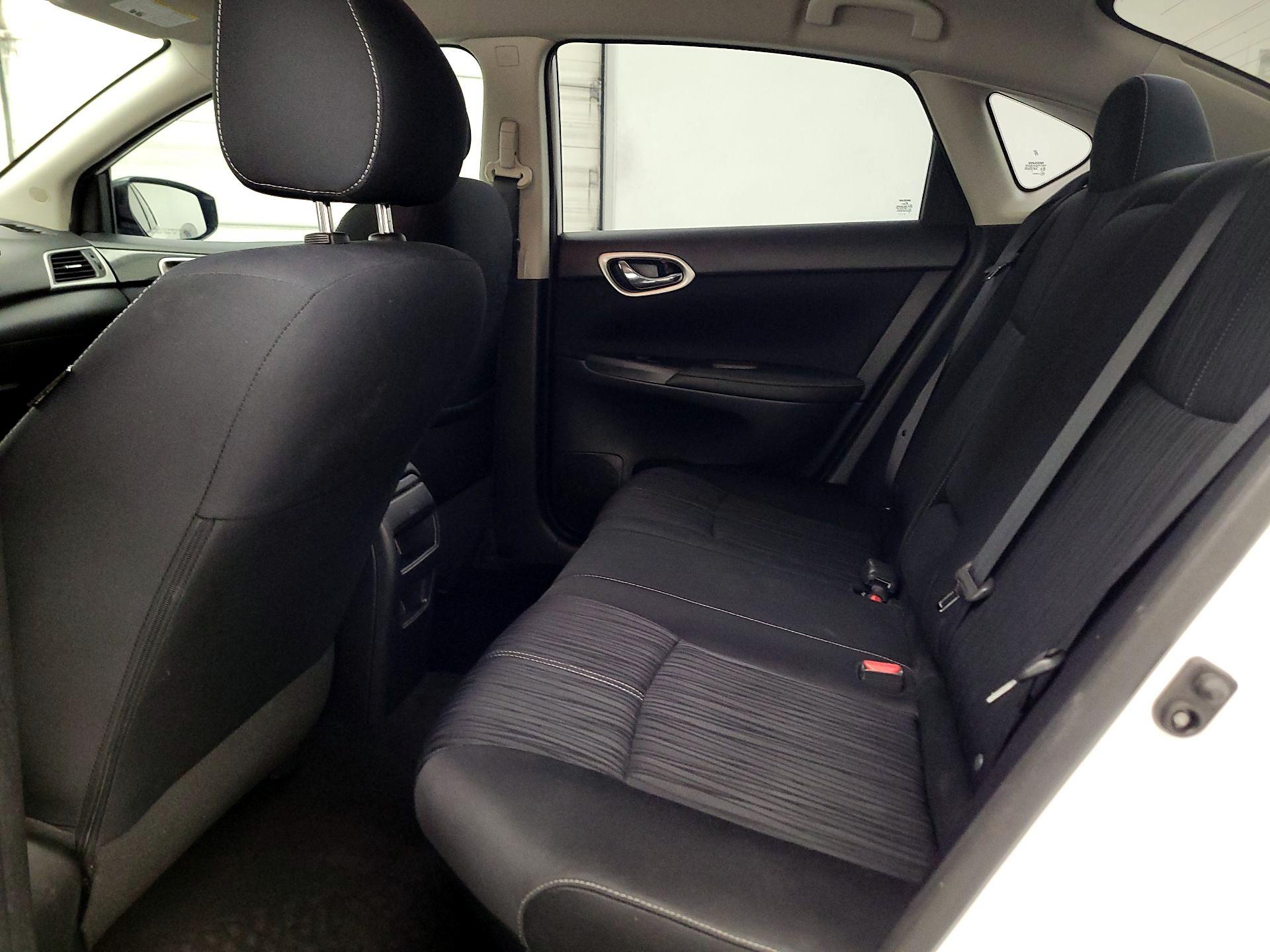 Thumbnail: 2017 Nissan Sentra - 19