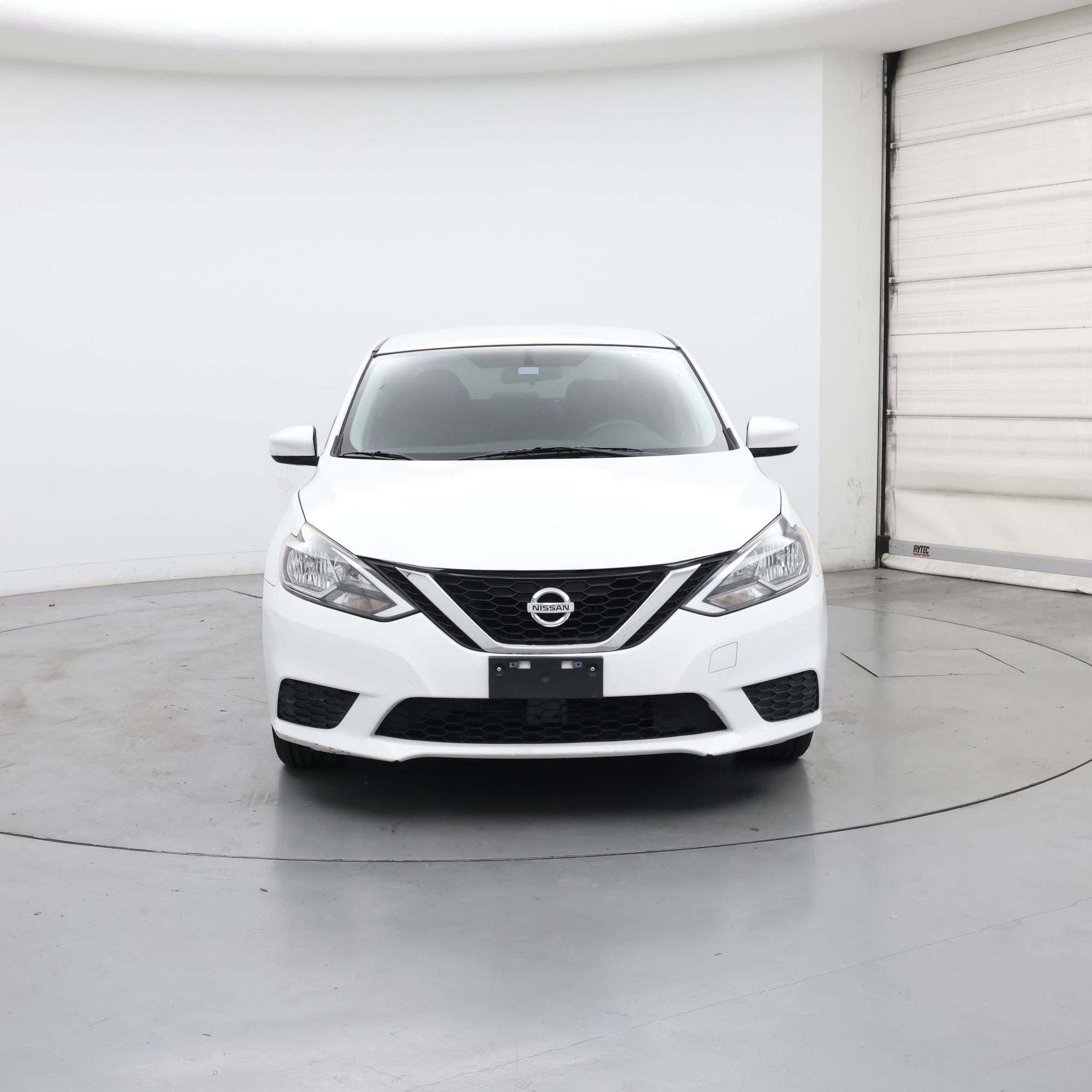 Thumbnail: 2017 Nissan Sentra - 5