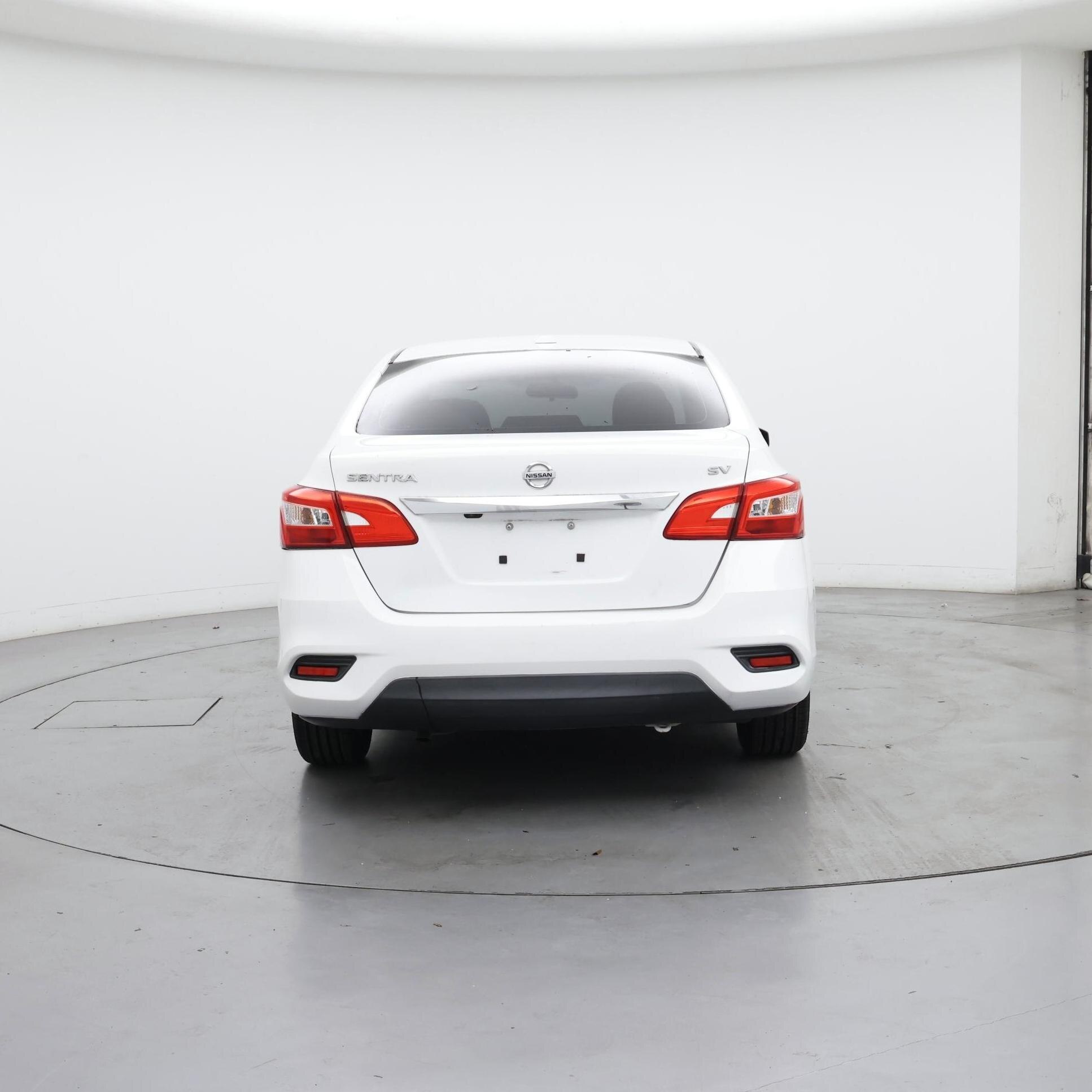 Thumbnail: 2017 Nissan Sentra - 6