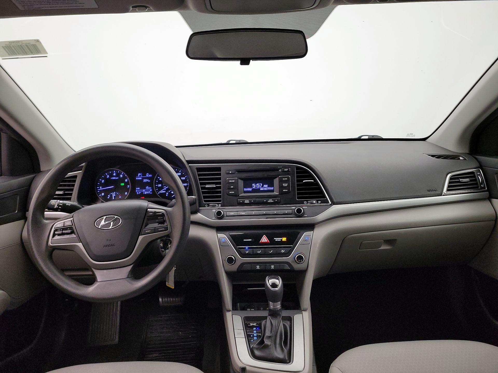 Thumbnail: 2017 Hyundai Elantra - 9