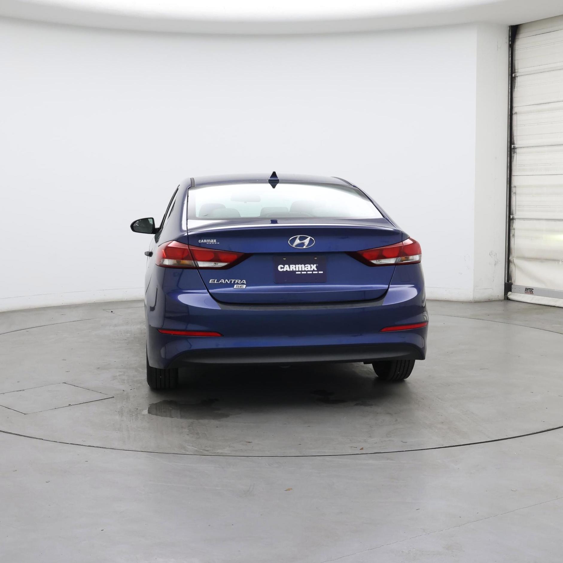 Thumbnail: 2017 Hyundai Elantra - 6