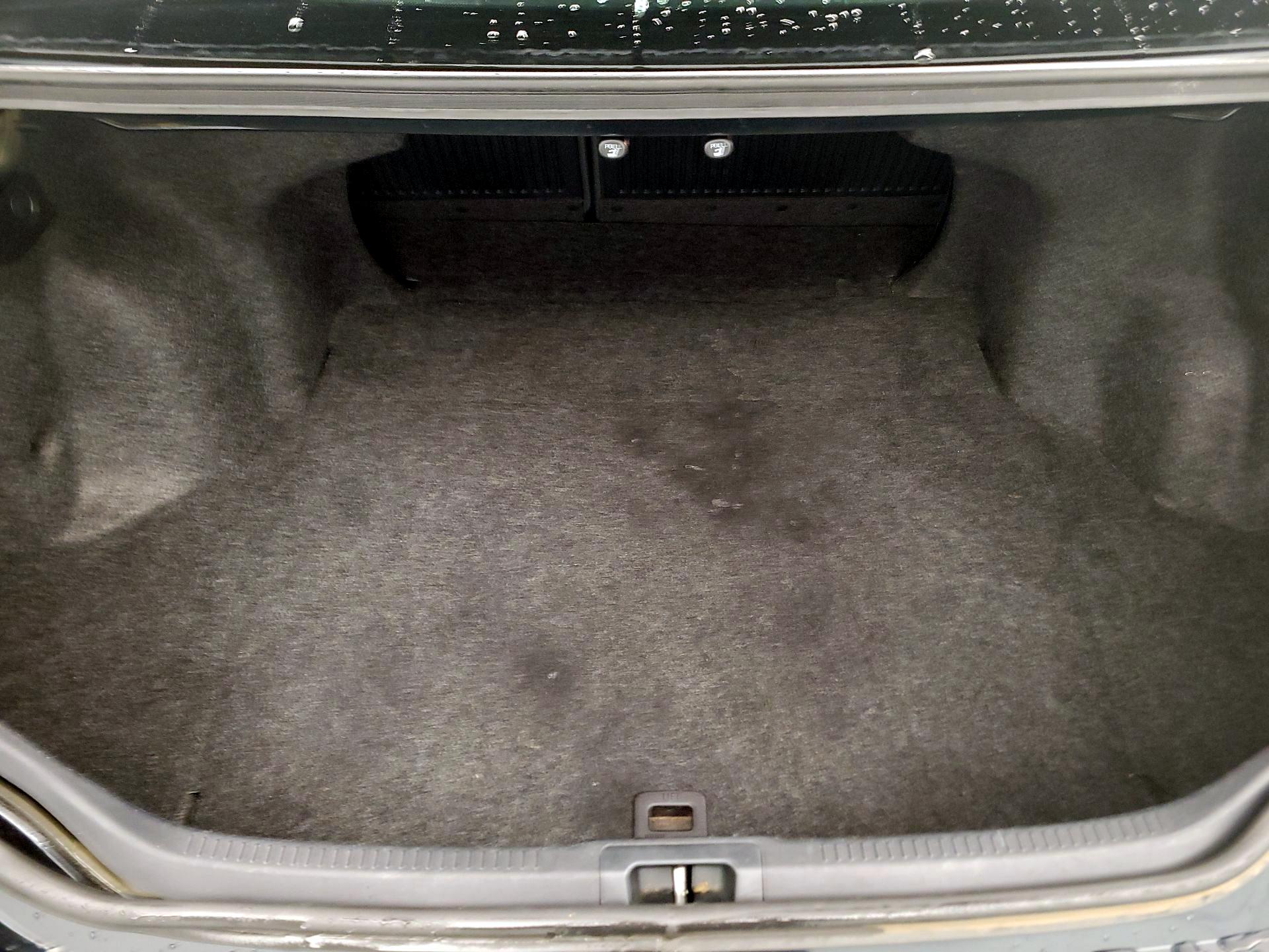 Thumbnail: 2015 Toyota Camry - 20