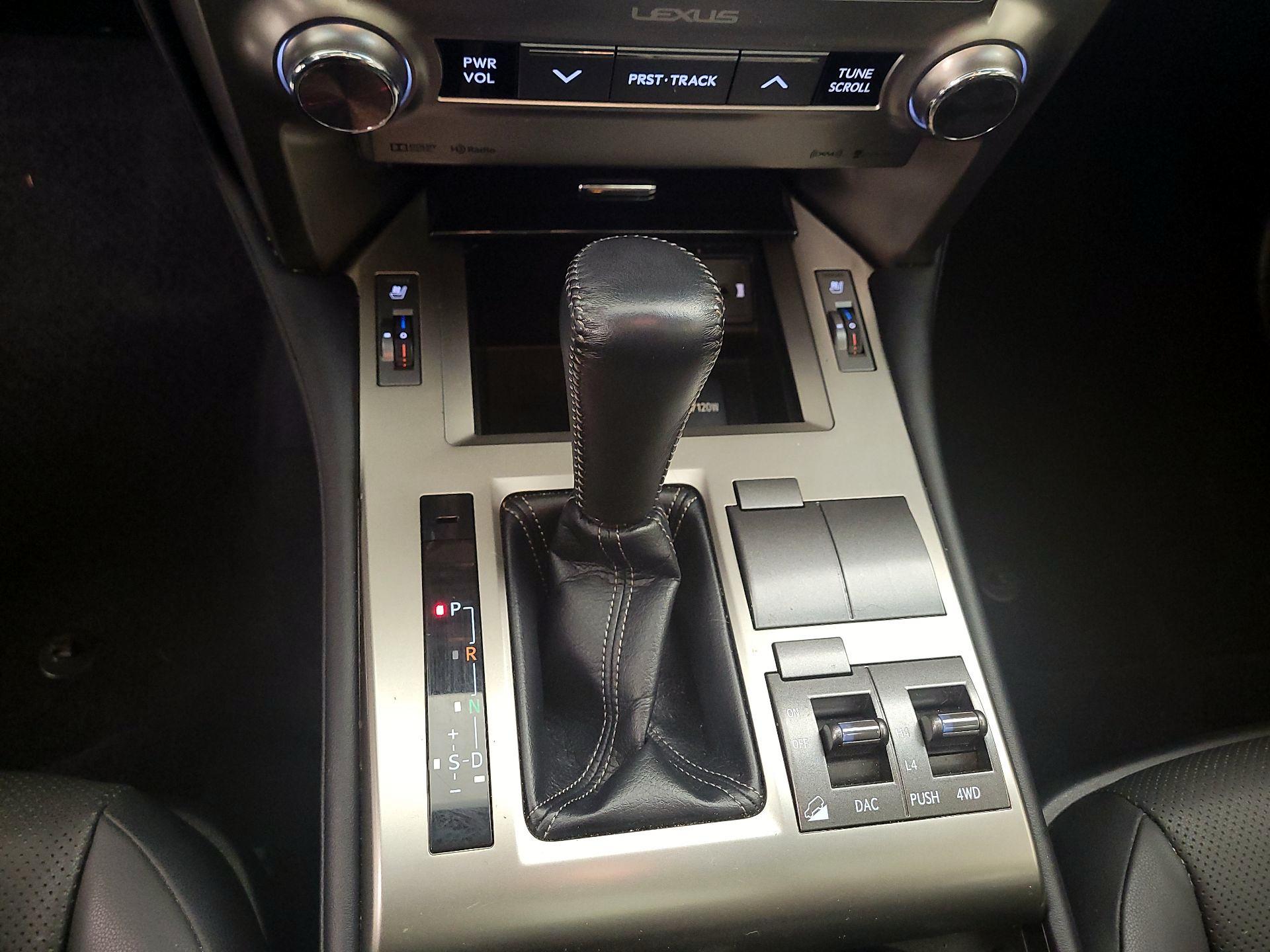 Thumbnail: 2018 Lexus GX - 17