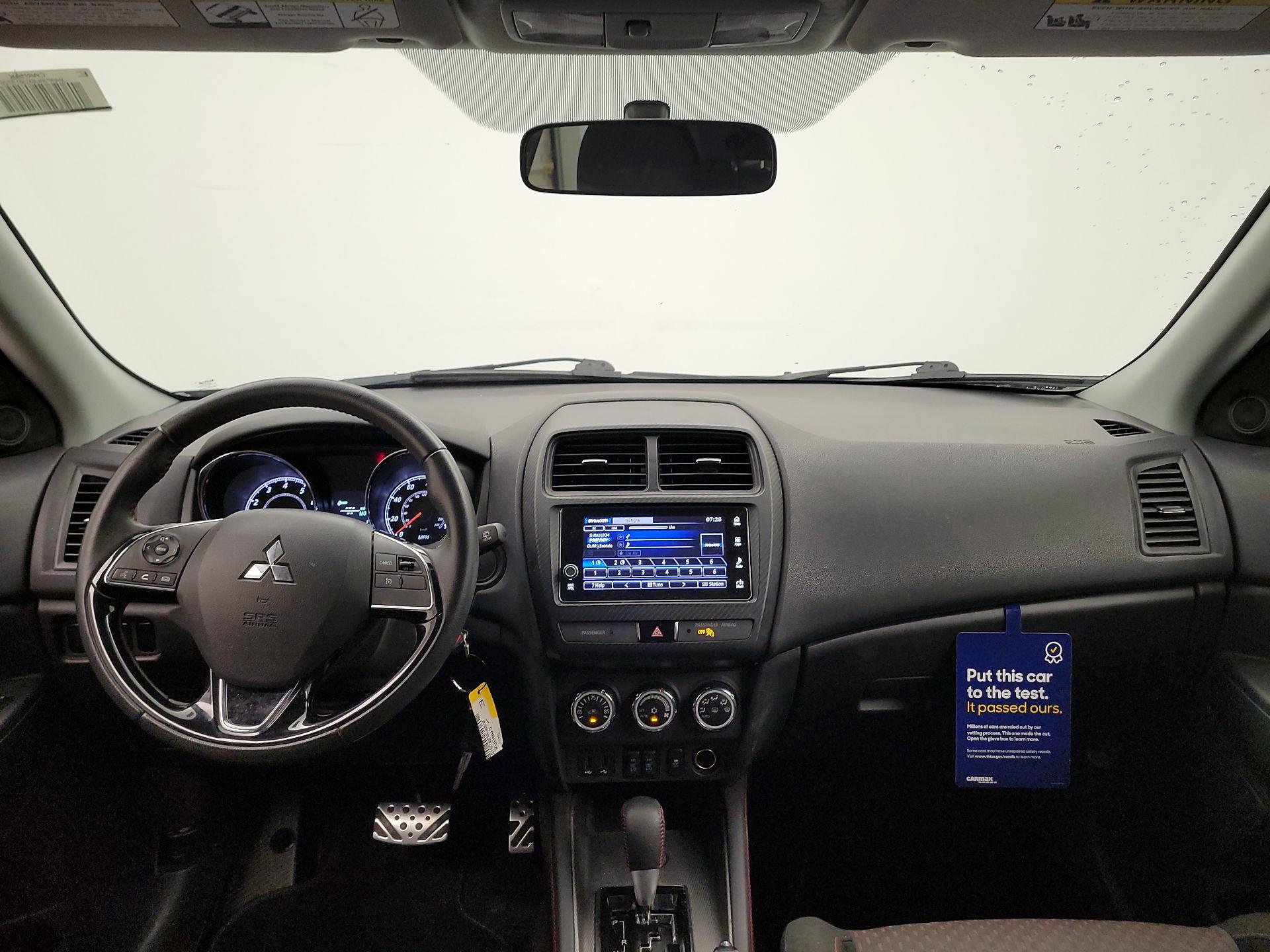 Thumbnail: 2019 Mitsubishi Outlander Sport - 9