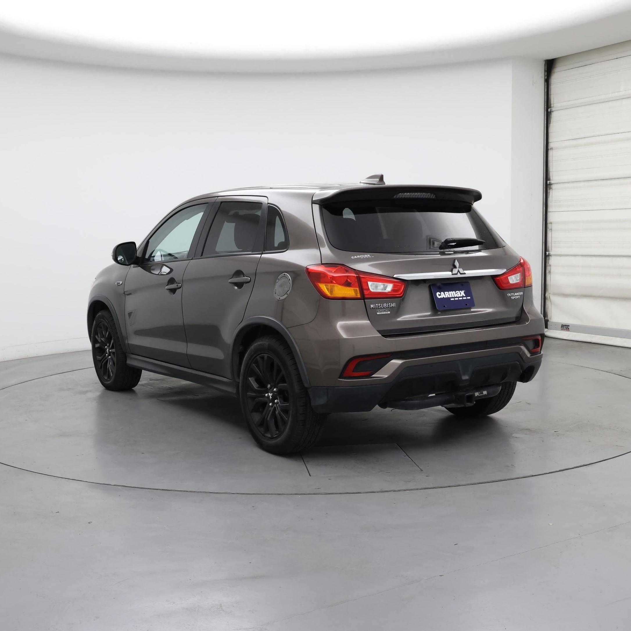 Thumbnail: 2019 Mitsubishi Outlander Sport - 2