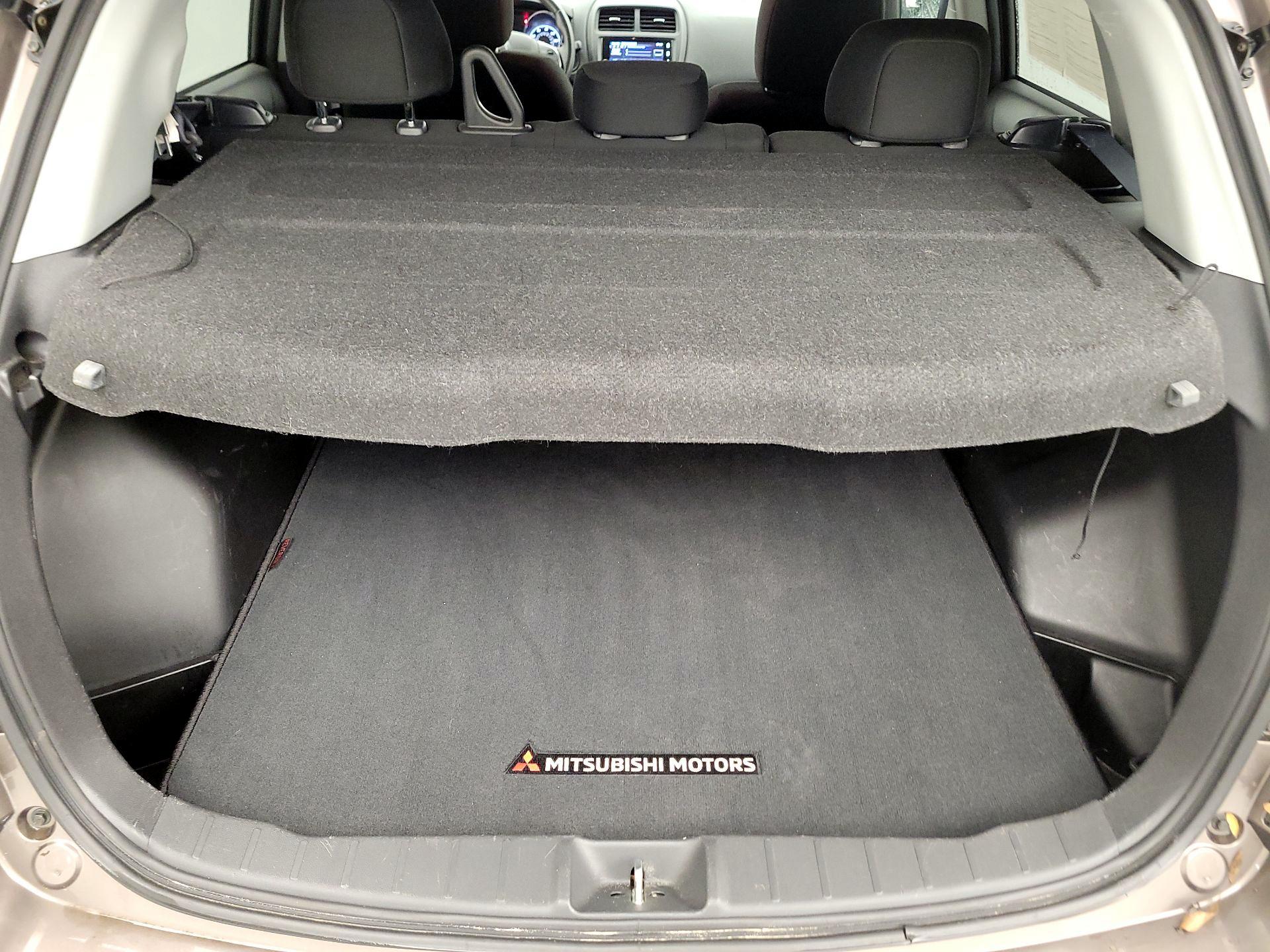 Thumbnail: 2019 Mitsubishi Outlander Sport - 19