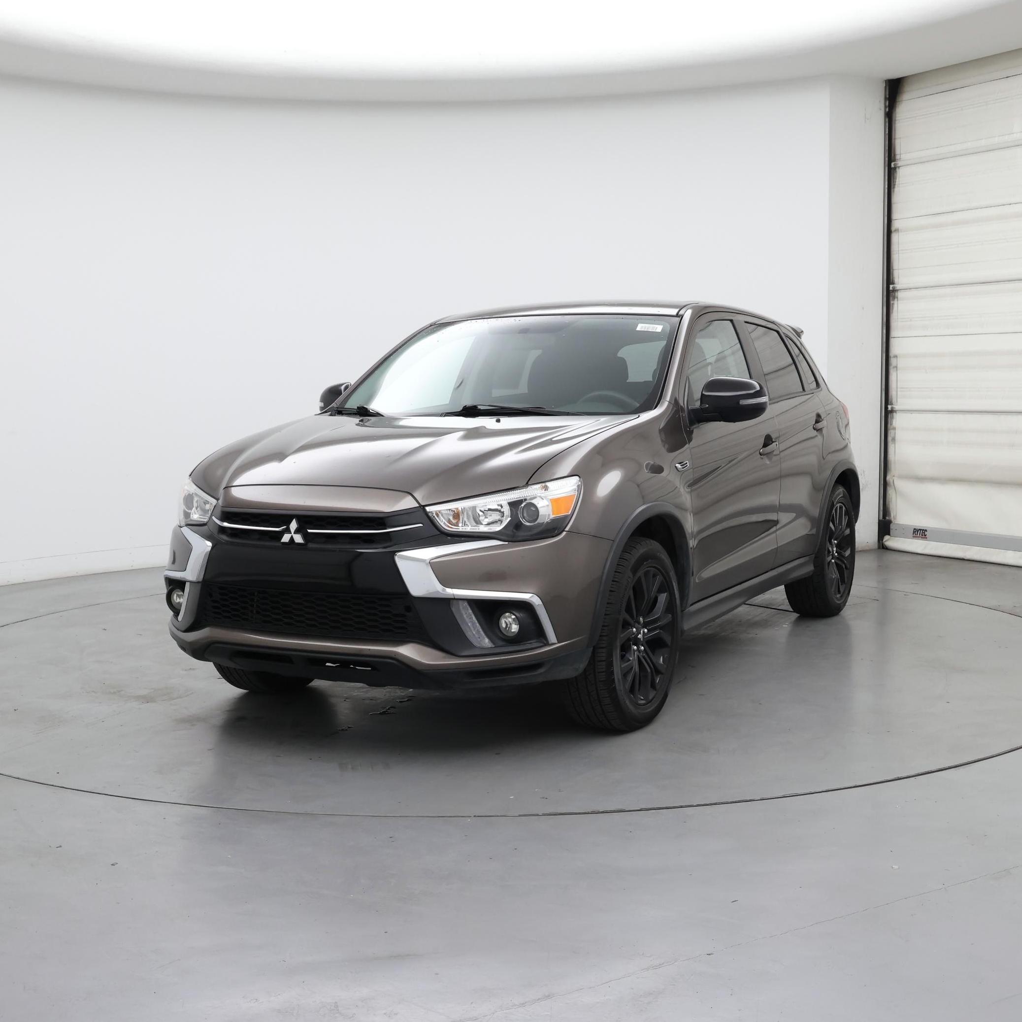 Thumbnail: 2019 Mitsubishi Outlander Sport - 4