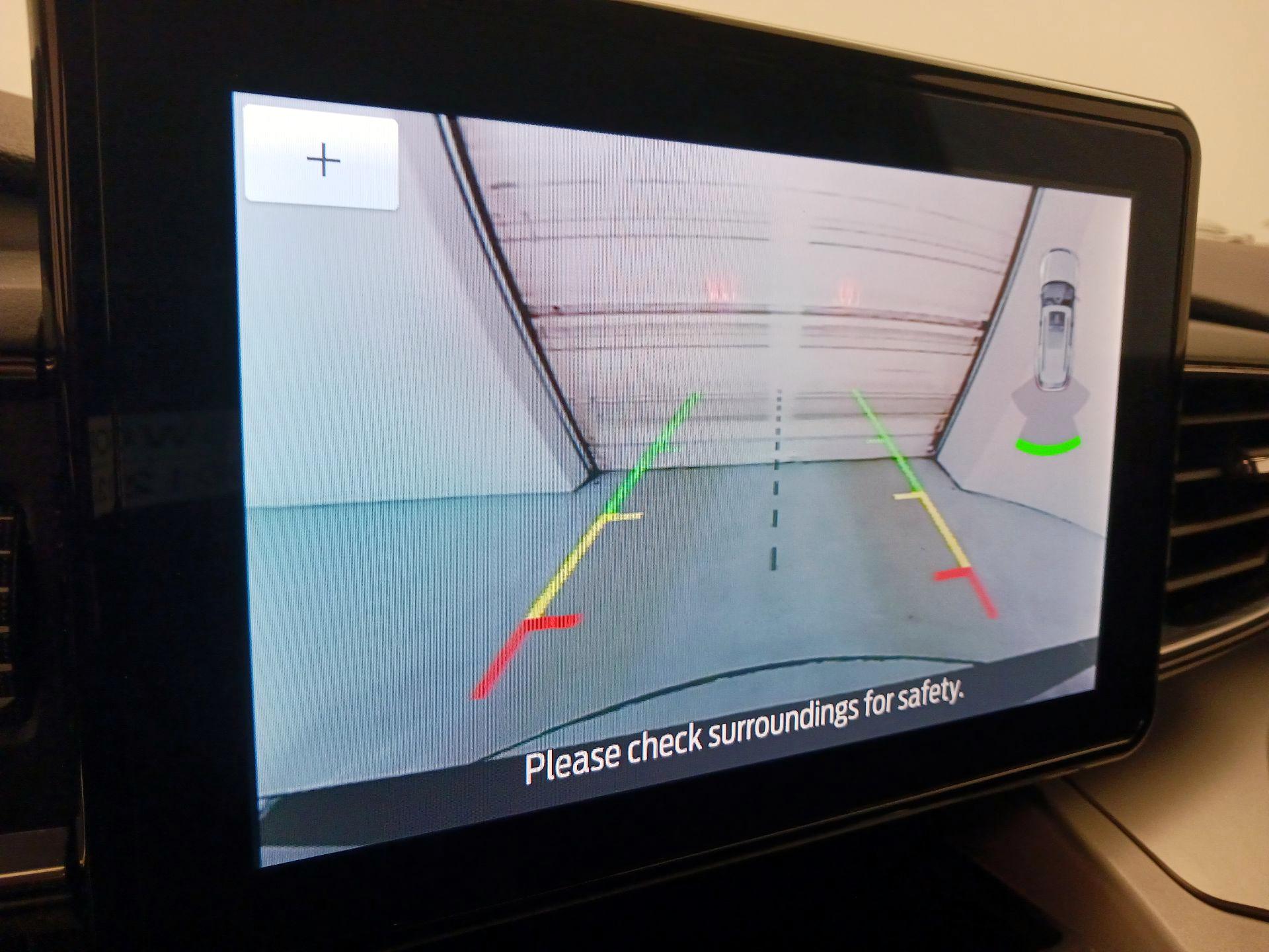 Thumbnail: 2022 Ford Explorer - 14