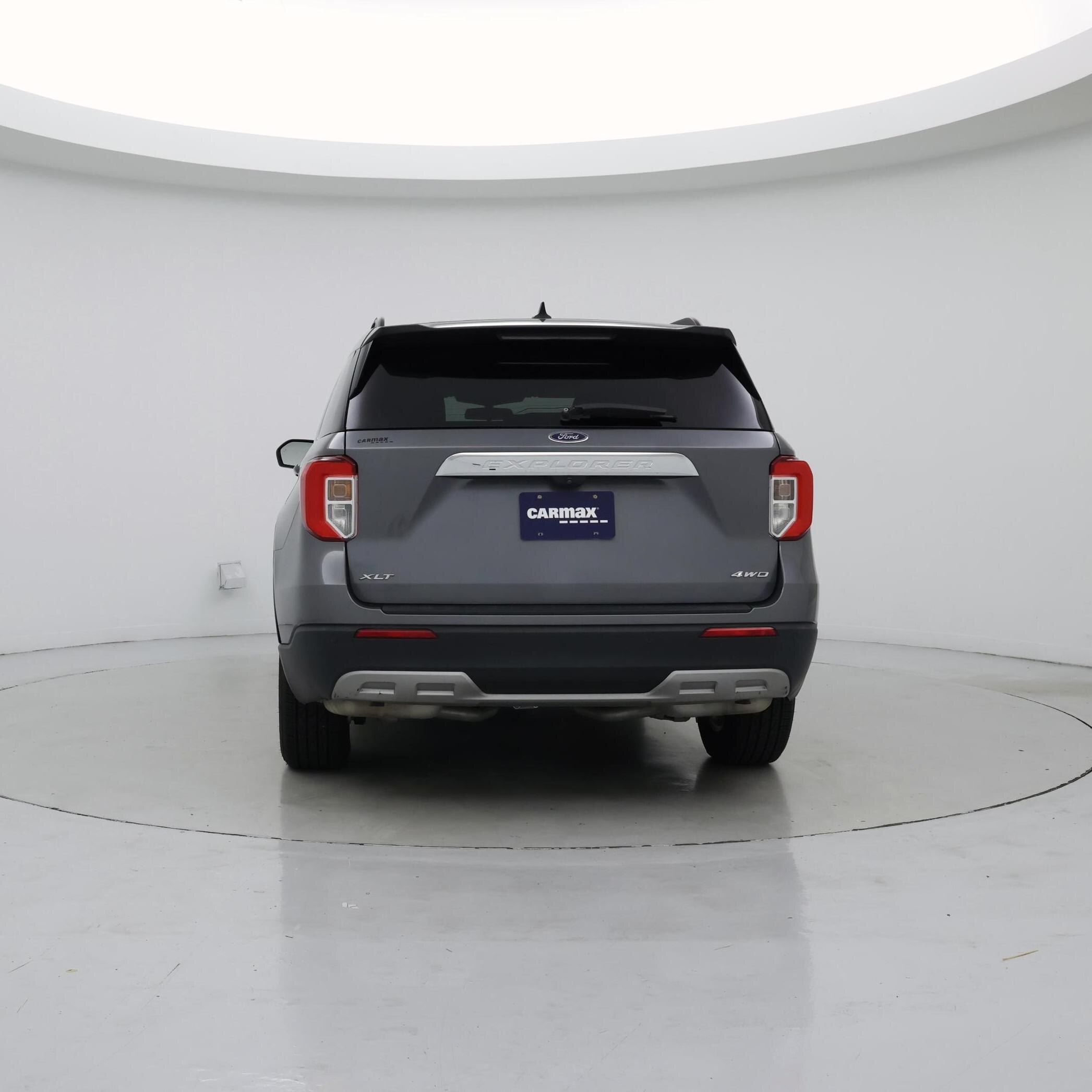 Thumbnail: 2022 Ford Explorer - 6