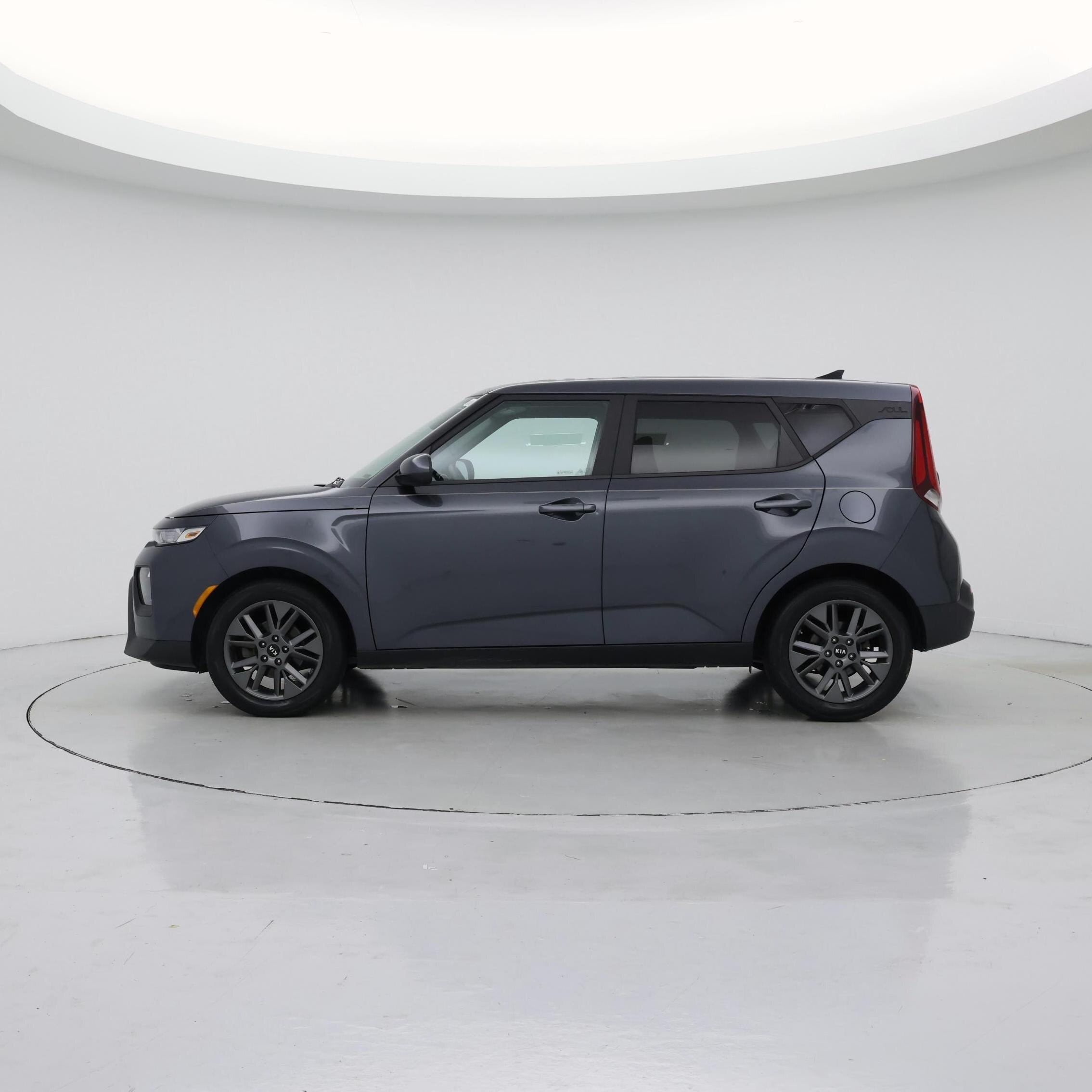 Thumbnail: 2021 Kia Soul - 3