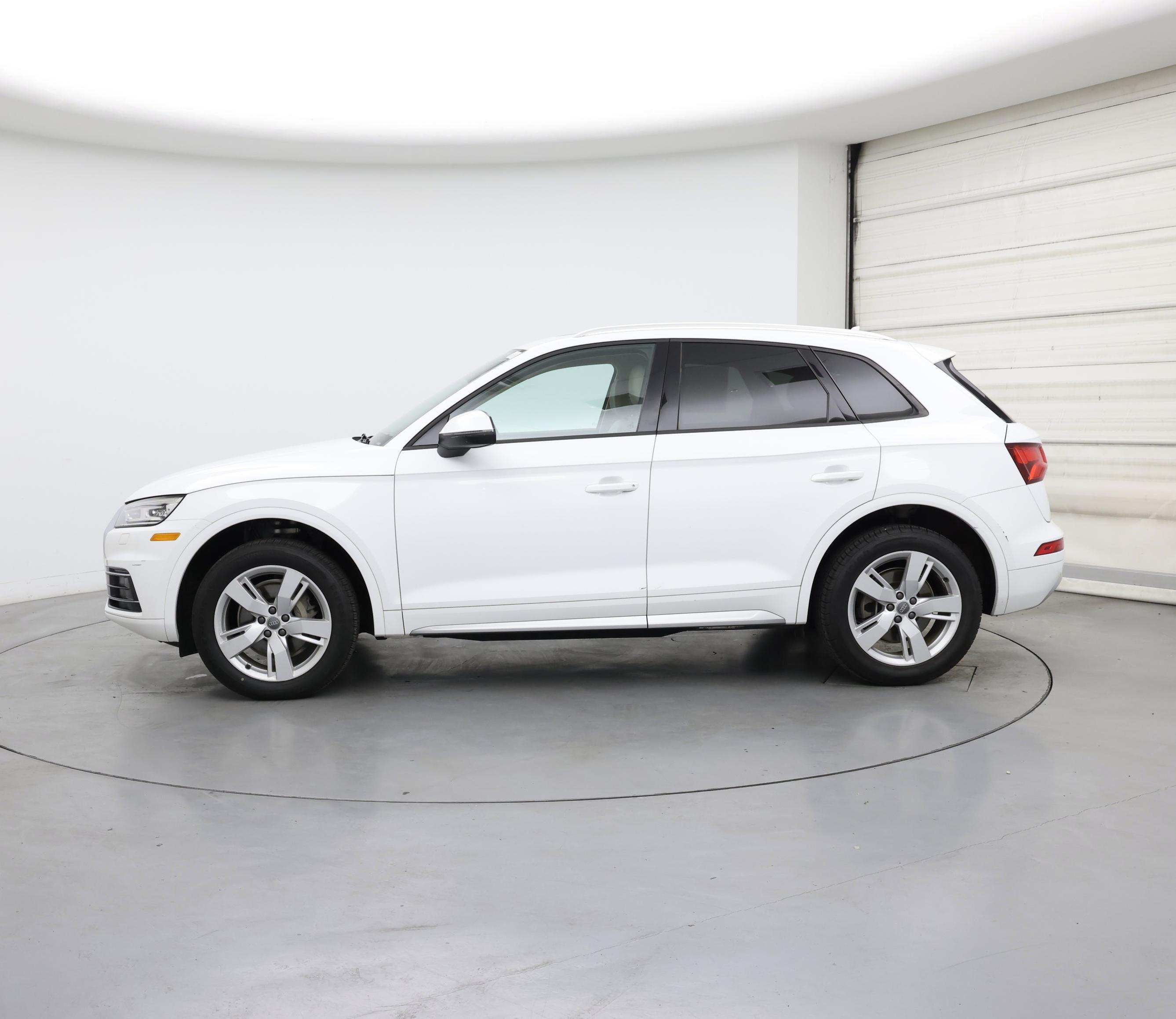 Thumbnail: 2018 Audi Q5 - 3