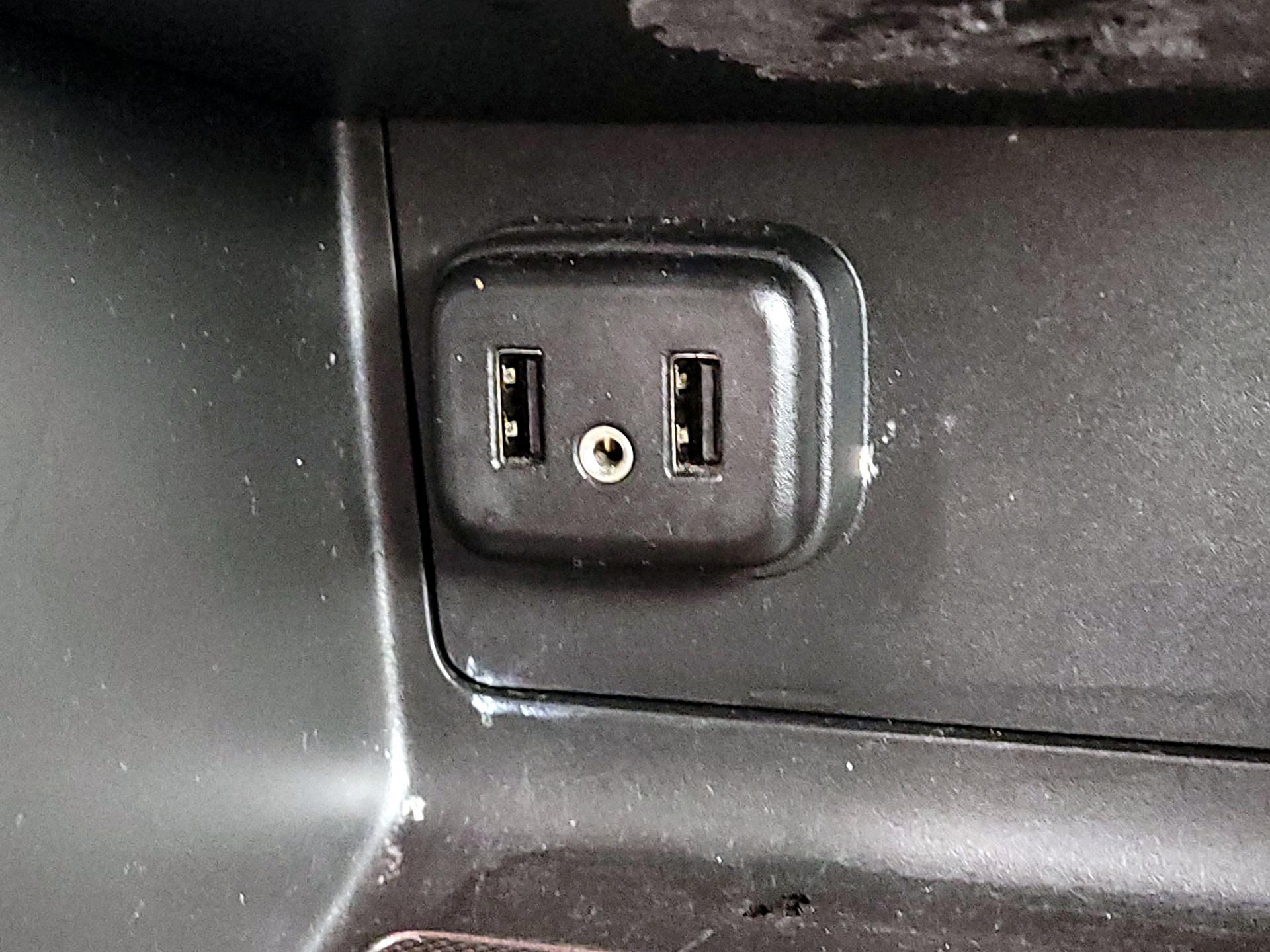 Thumbnail: 2019 Chevrolet Colorado - 18