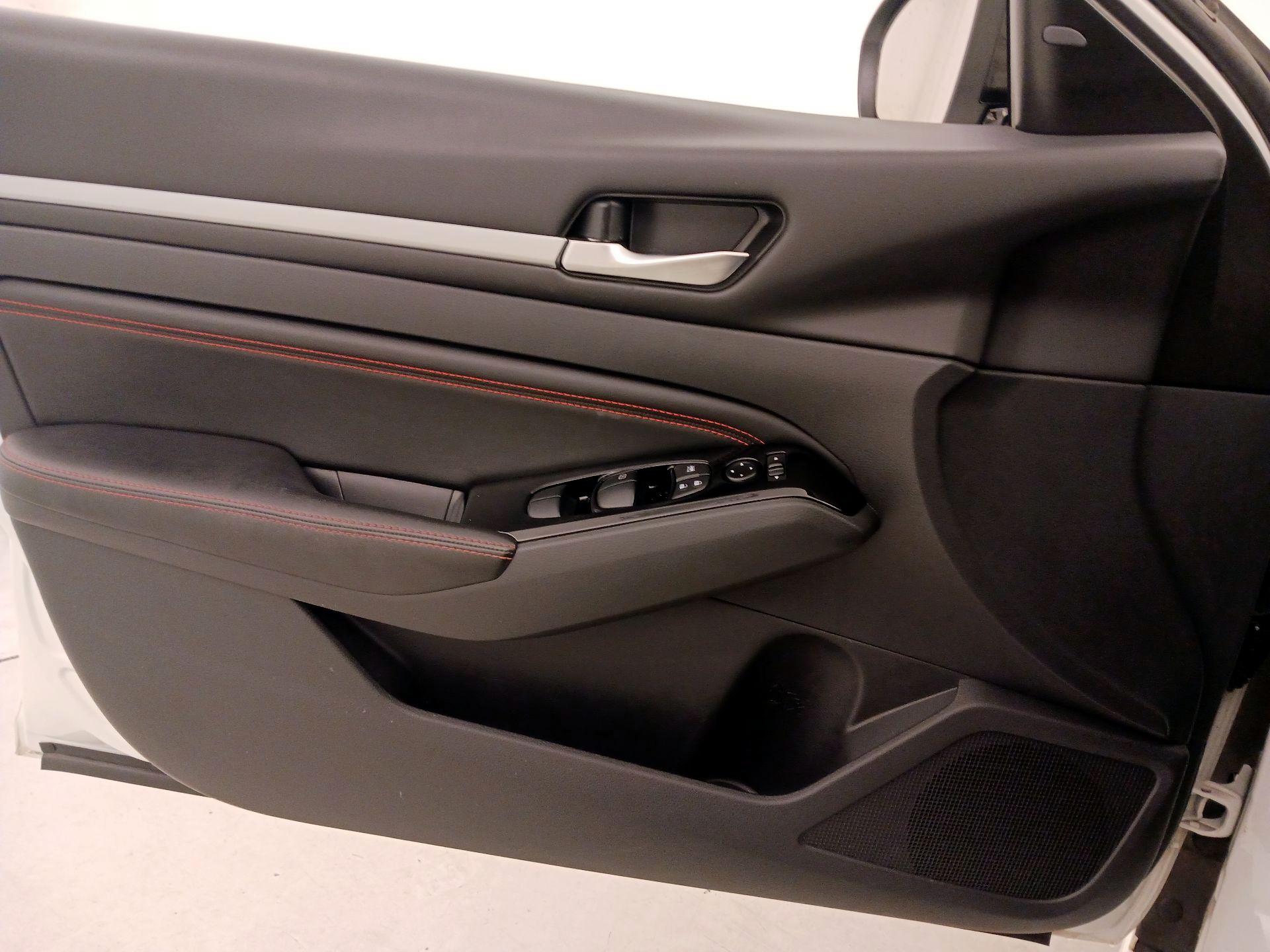 Thumbnail: 2023 Nissan Altima - 12