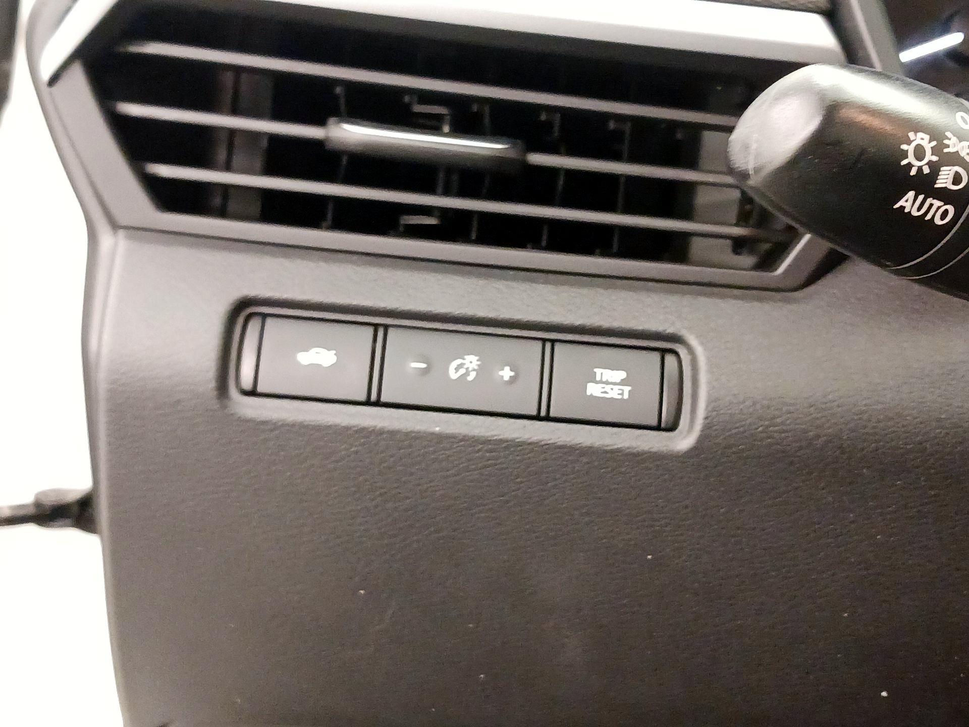 Thumbnail: 2023 Nissan Altima - 13