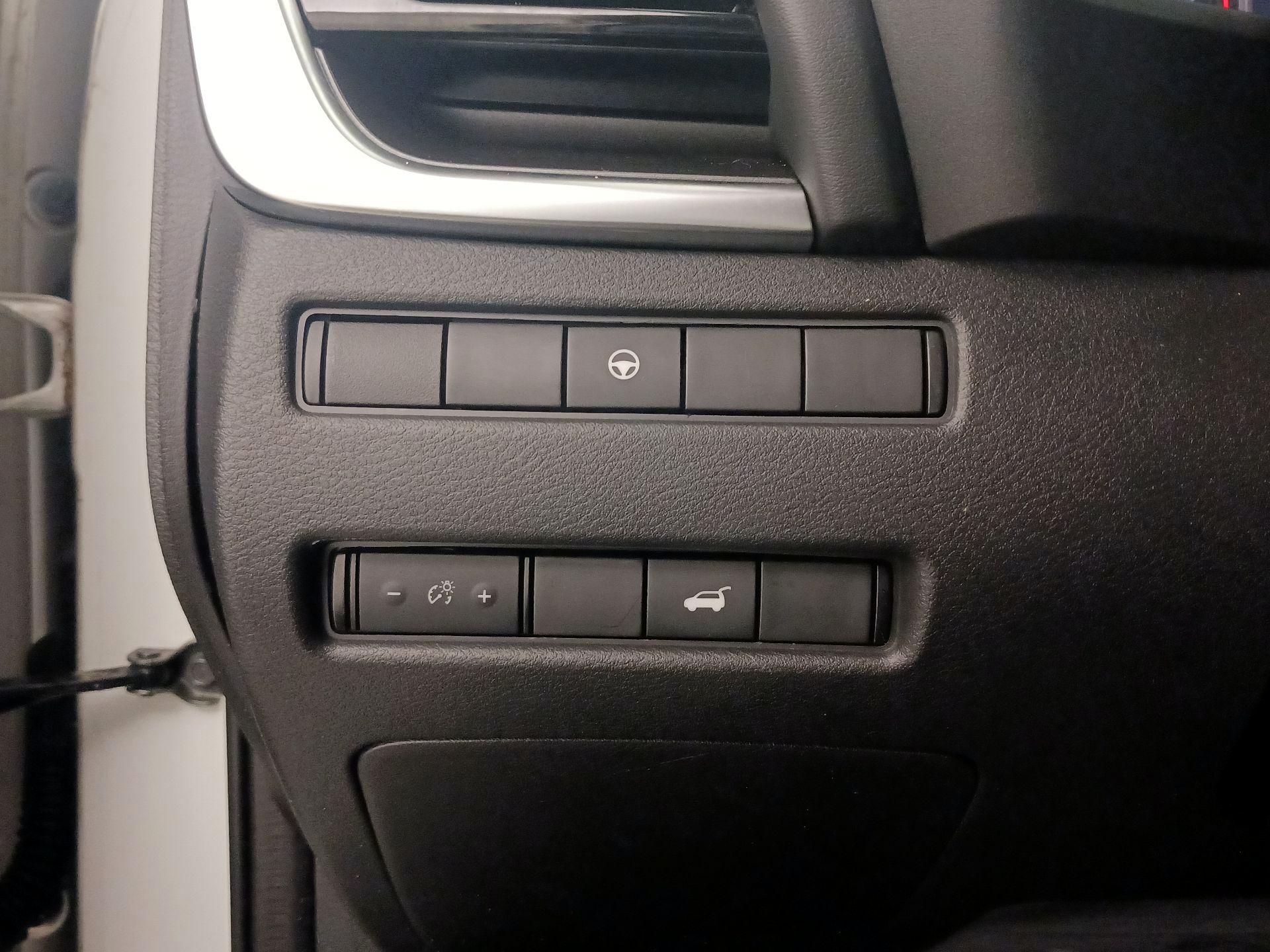 Thumbnail: 2021 Nissan Rogue - 13