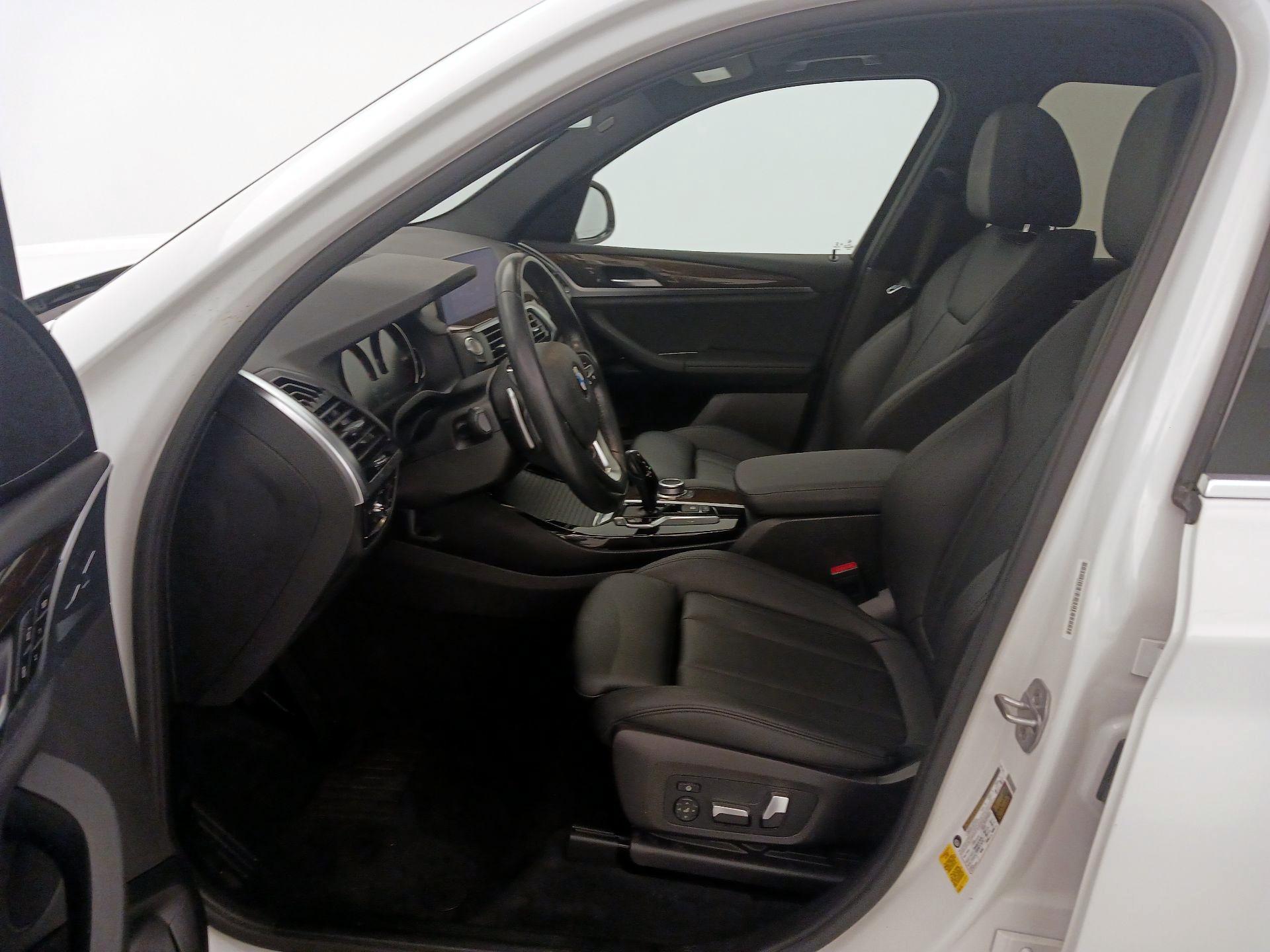 Thumbnail: 2020 BMW X3 - 11