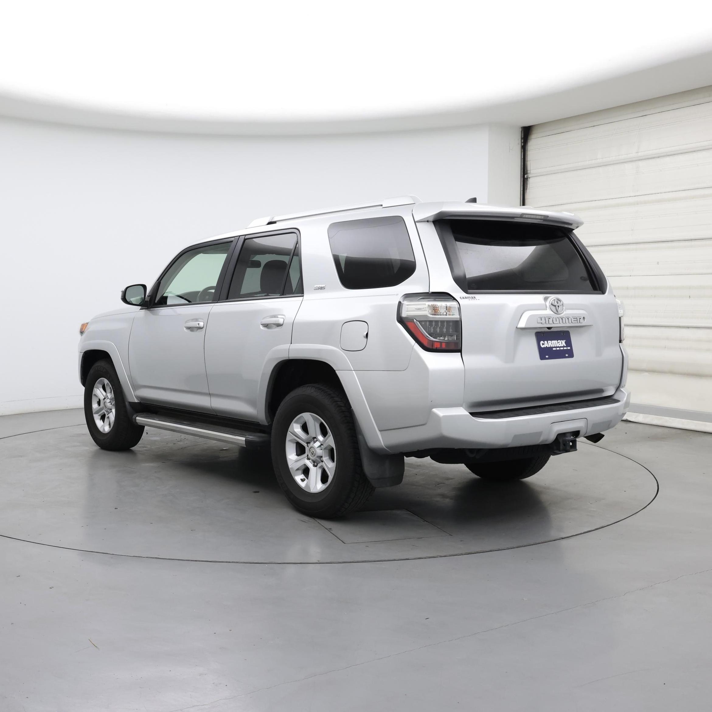 Thumbnail: 2016 Toyota 4Runner - 2