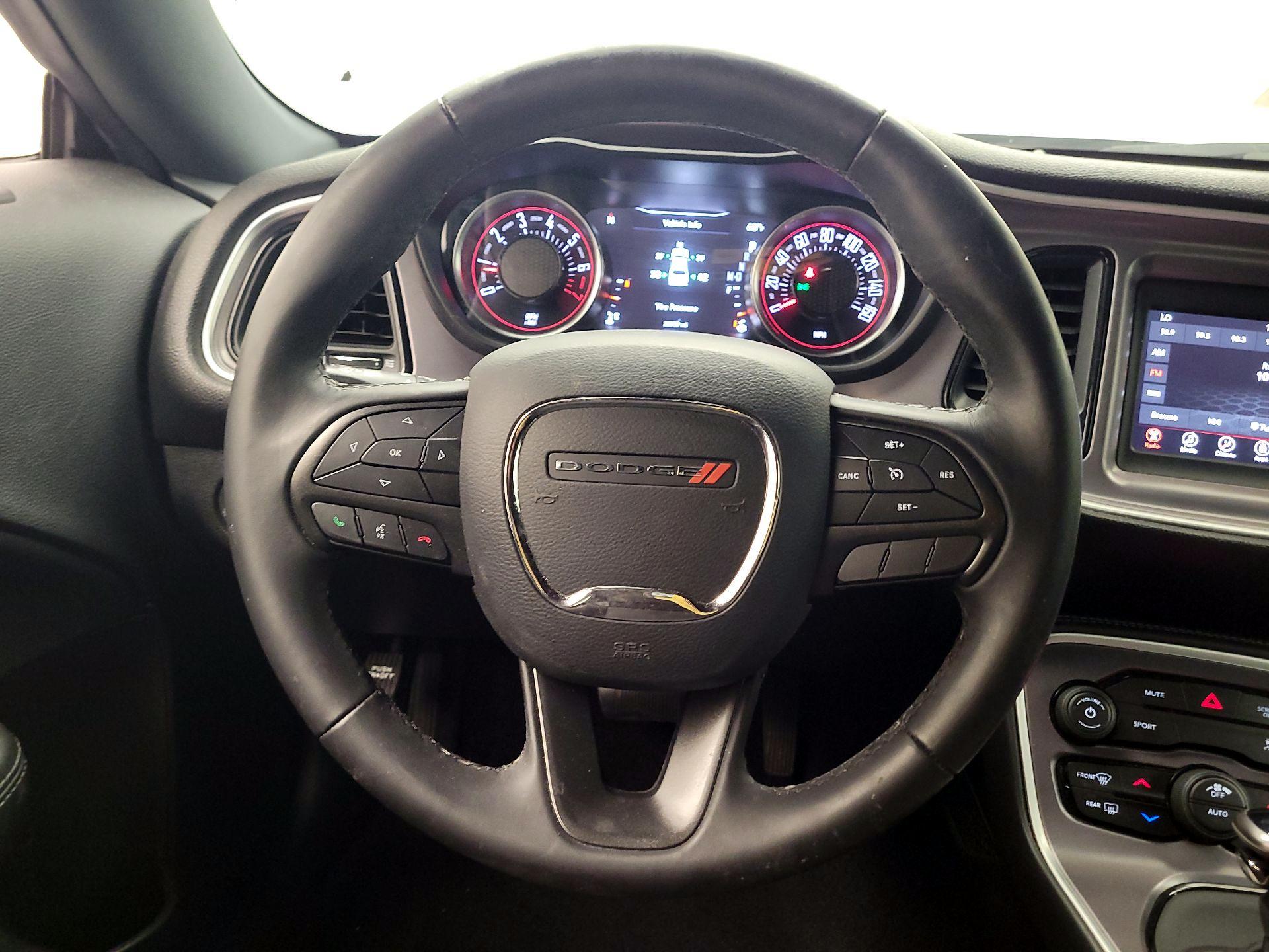 Thumbnail: 2019 Dodge Challenger - 10